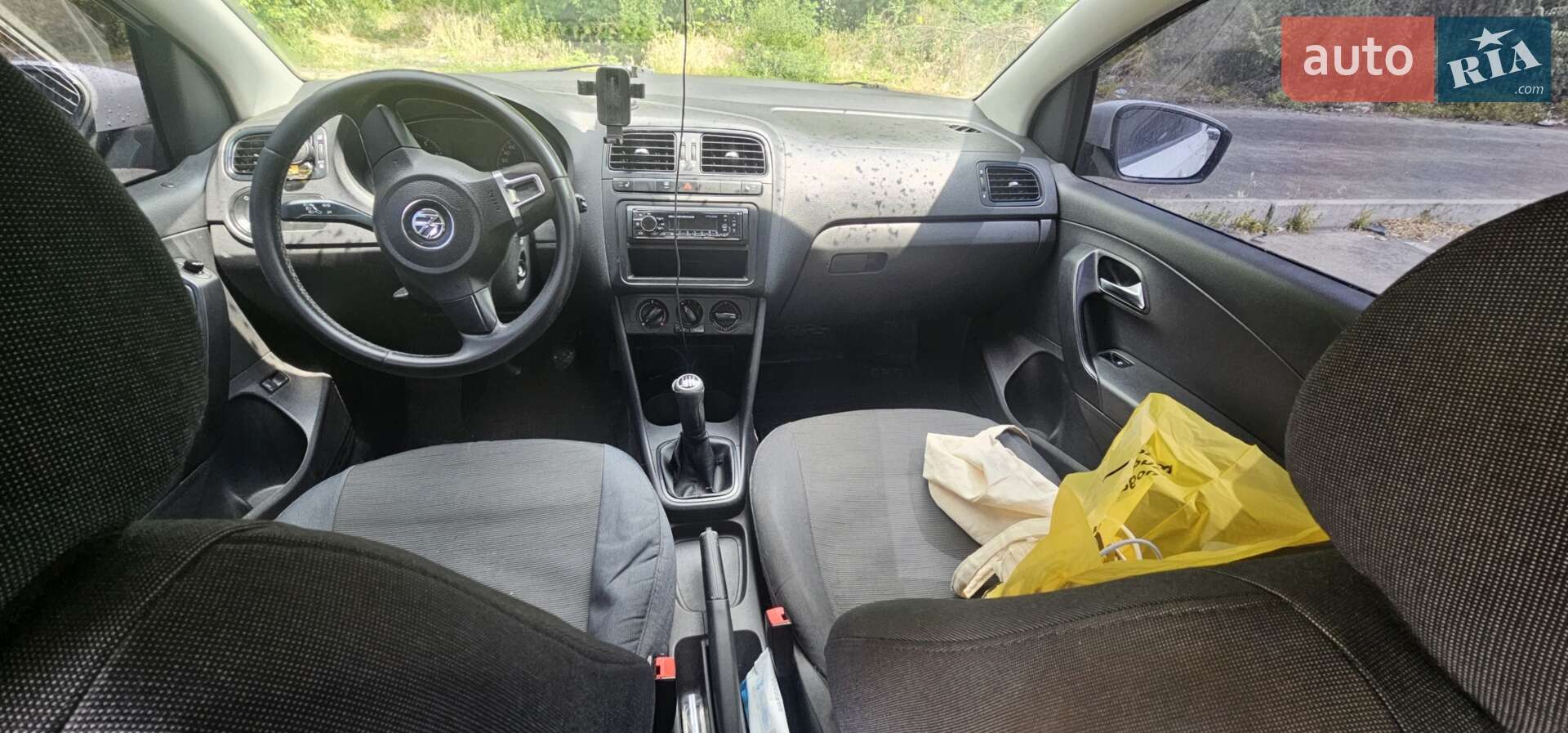 Volkswagen Polo 2011 VIN XW8ZZZ61ZCG033270 фото оголошення 6 з 16