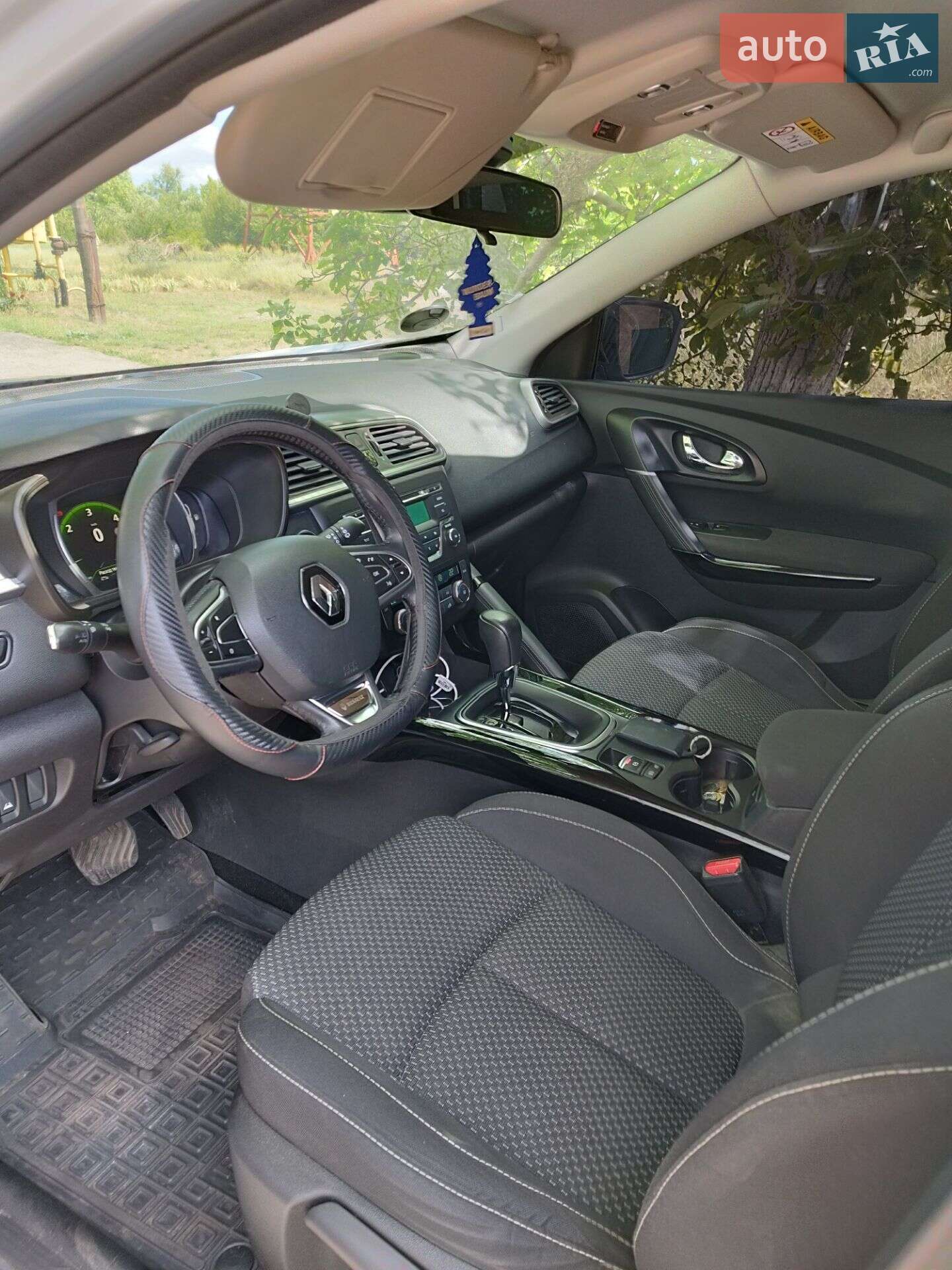 Renault Kadjar 2015 VIN VF1RFE00054164477 фото оголошення 4 з 21