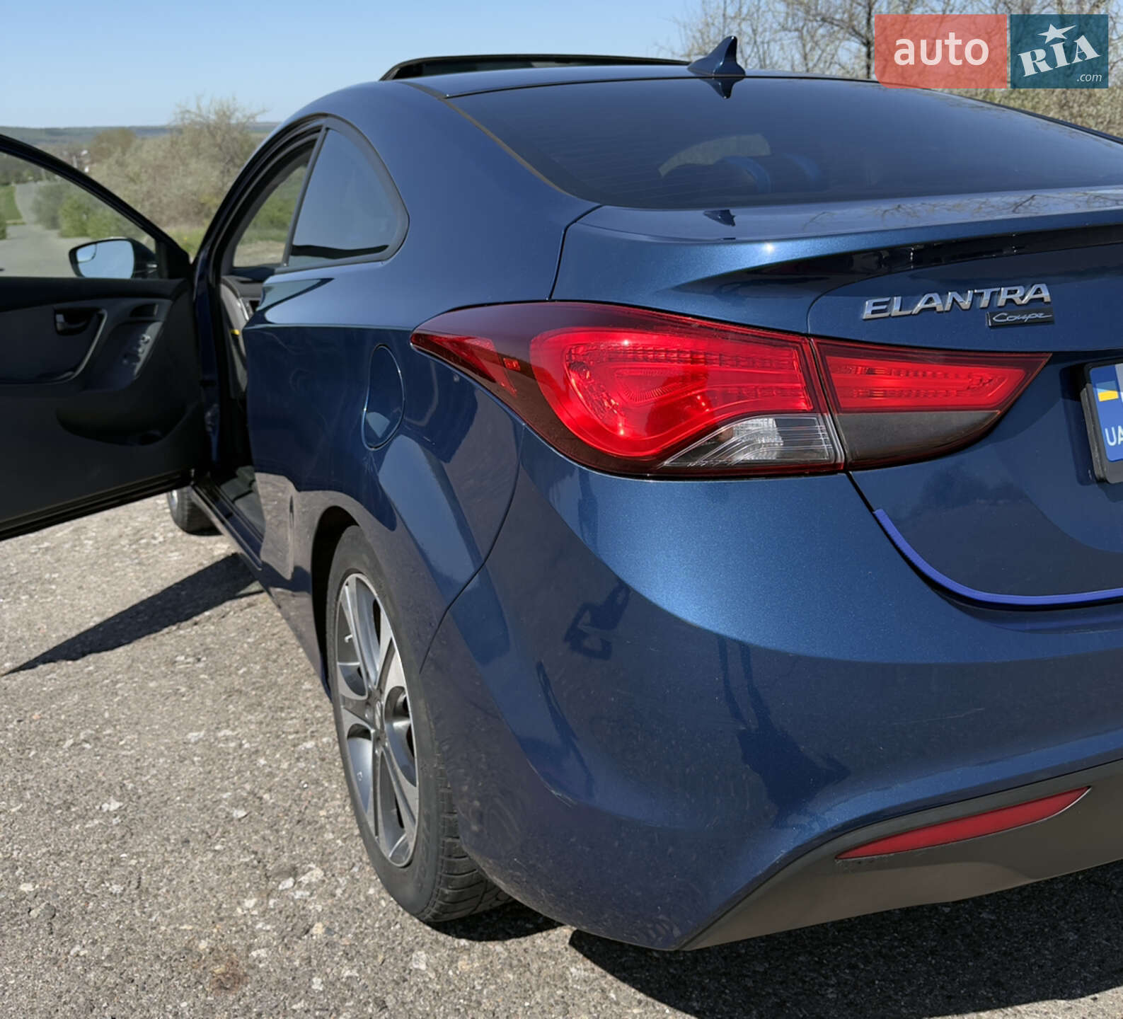 Hyundai Elantra 2014 VIN KMHDH6AH5EU028552 фото оголошення 7 з 10