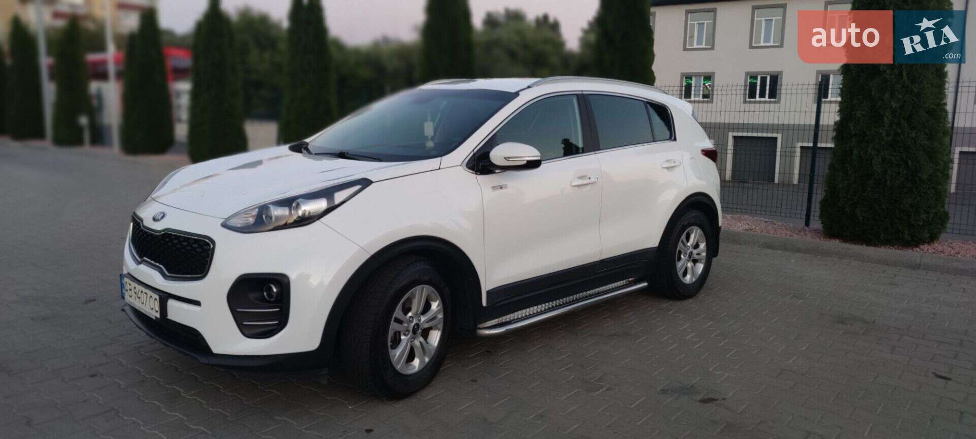 Kia Sportage 2017 VIN U5YPG815GHL380961 фото оголошення 2 з 17