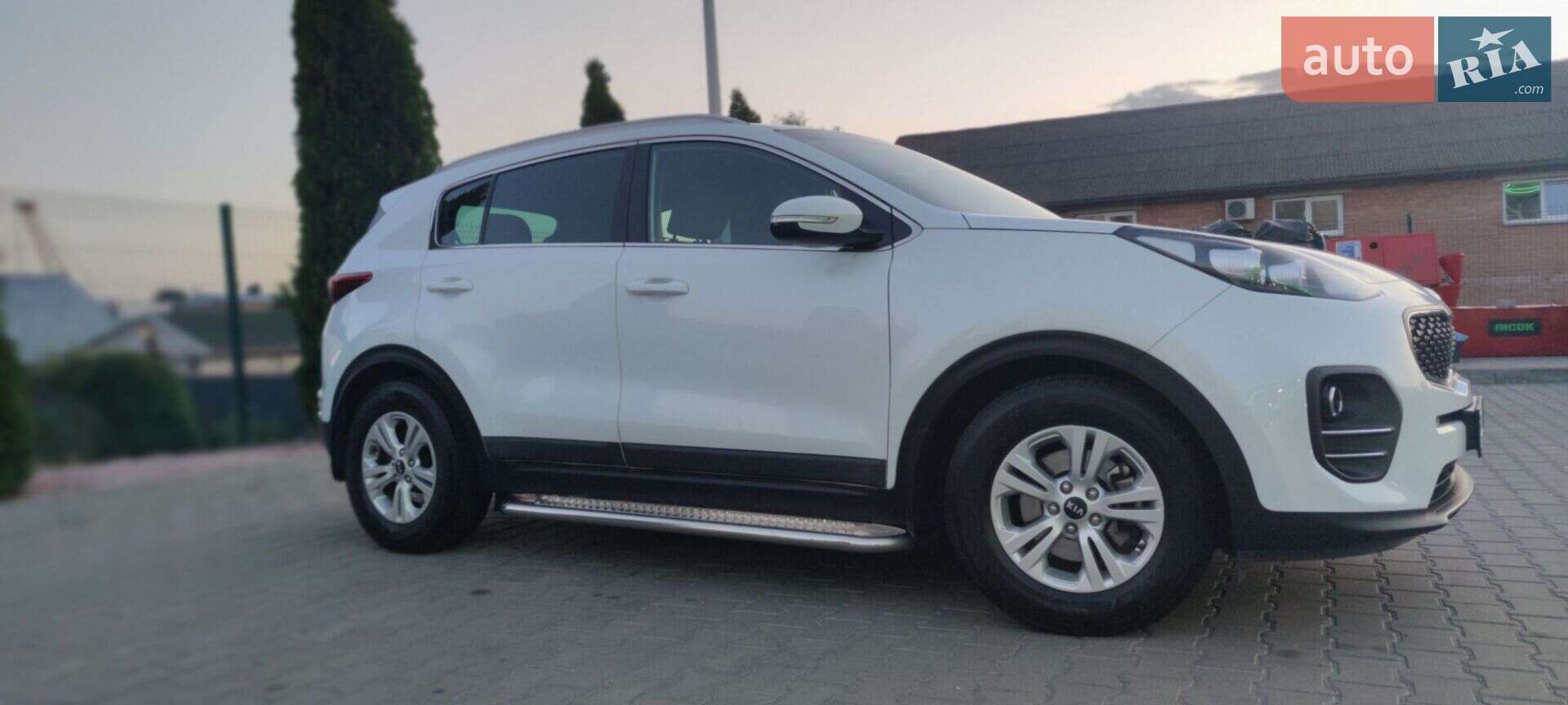Kia Sportage 2017 VIN U5YPG815GHL380961 фото оголошення 5 з 17