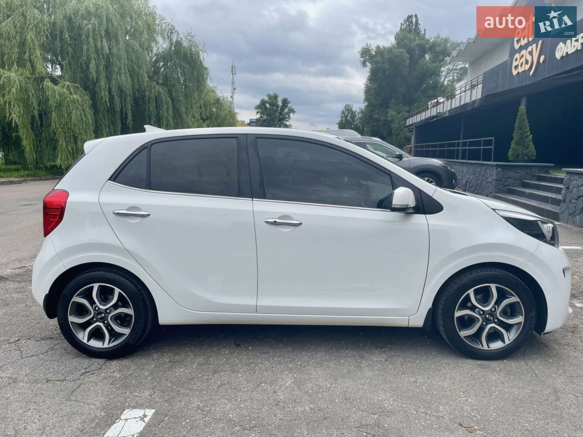 Kia Picanto 2020 VIN KNAB3512BLT654771 фото оголошення 5 з 38