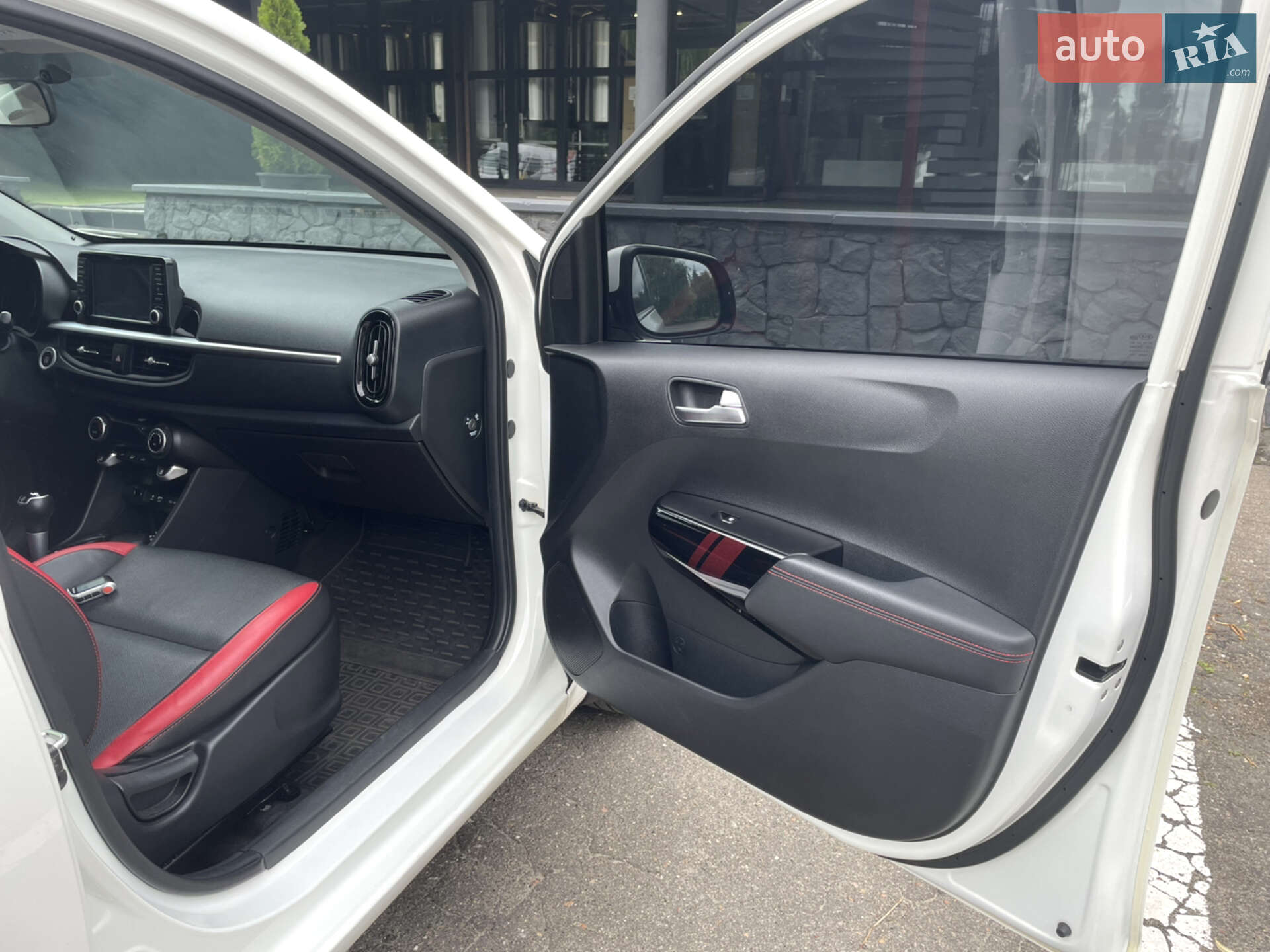 Kia Picanto 2020 VIN KNAB3512BLT654771 фото оголошення 19 з 38