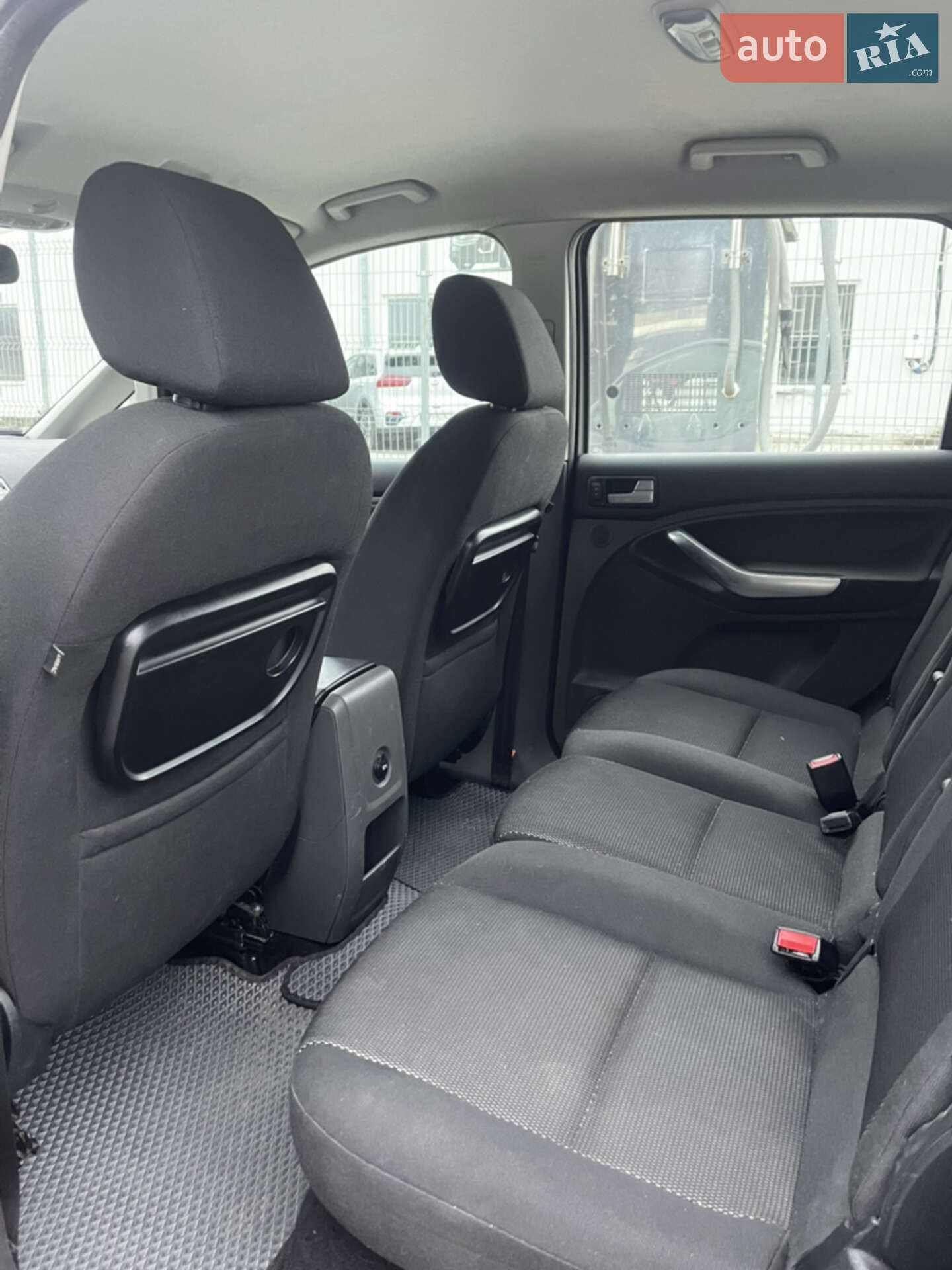Ford C-Max 2009 VIN WF0EXXGCDE9E14882 фото оголошення 3 з 12