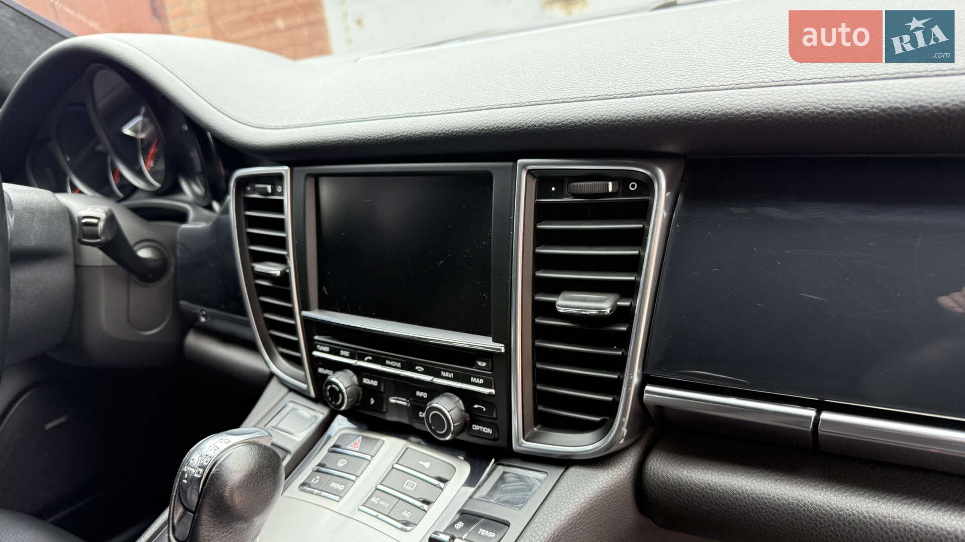 Porsche Panamera 2011 VIN WP0ZZZ97ZBL004092 фото оголошення 4 з 47