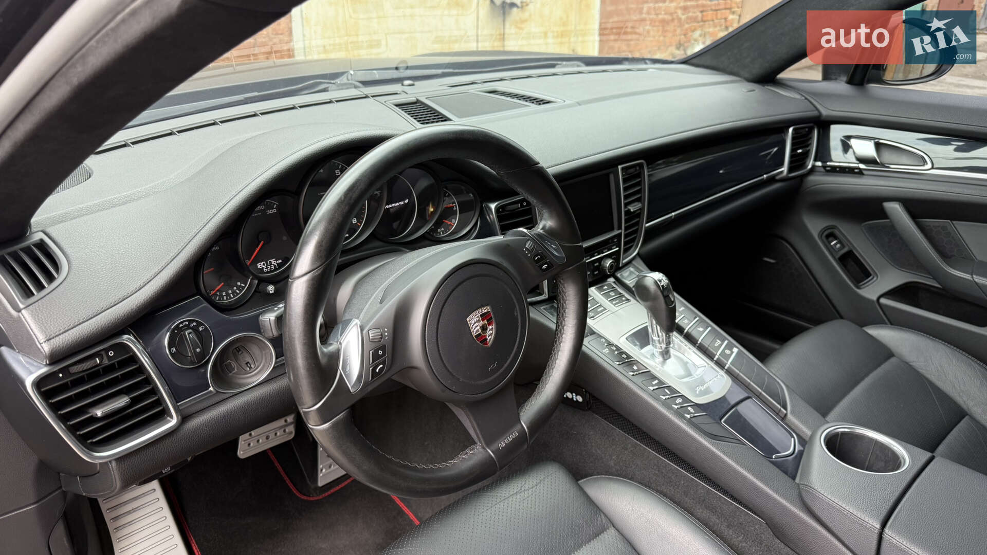Porsche Panamera 2011 VIN WP0ZZZ97ZBL004092 фото оголошення 6 з 47