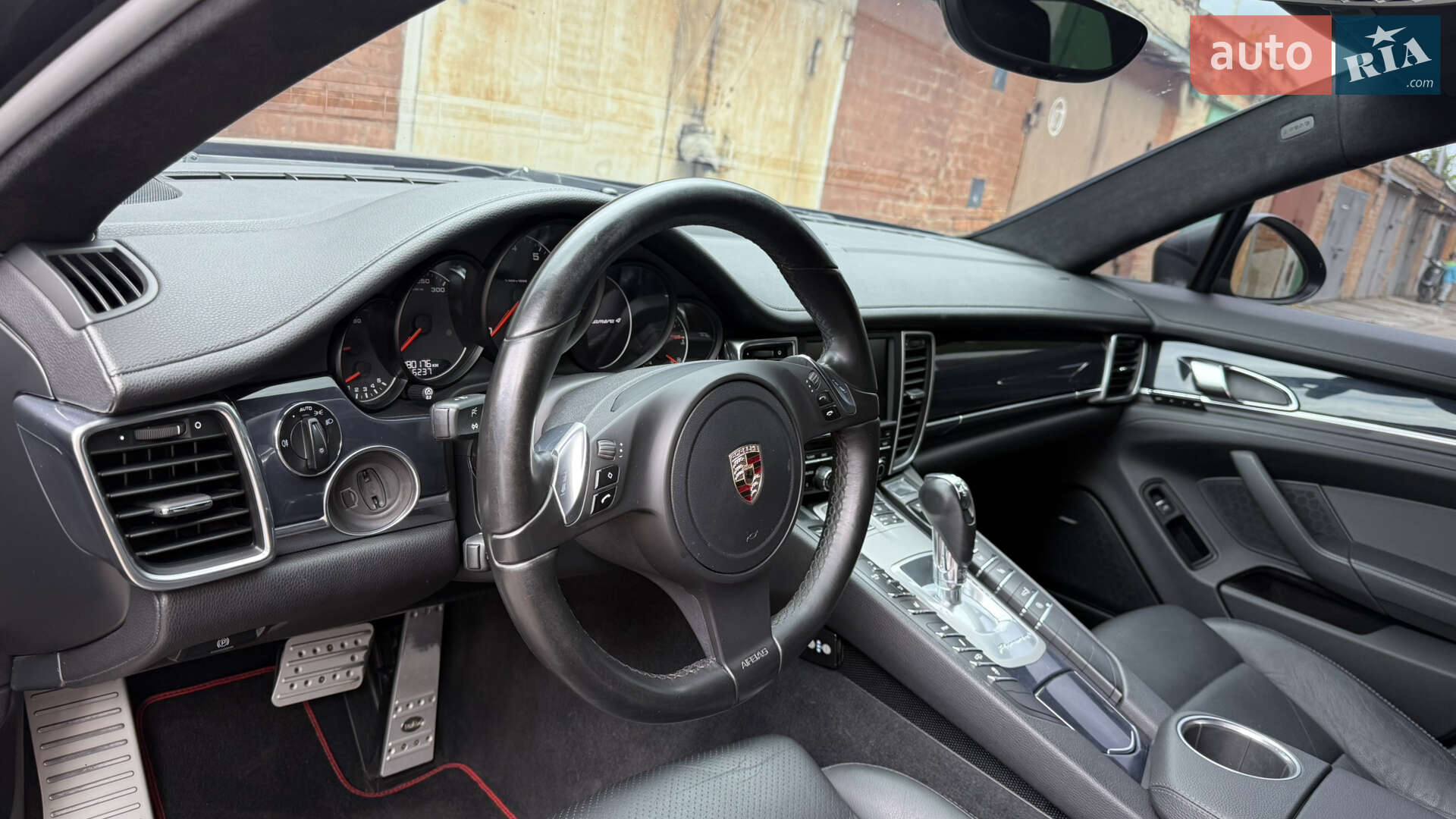 Porsche Panamera 2011 VIN WP0ZZZ97ZBL004092 фото оголошення 7 з 47