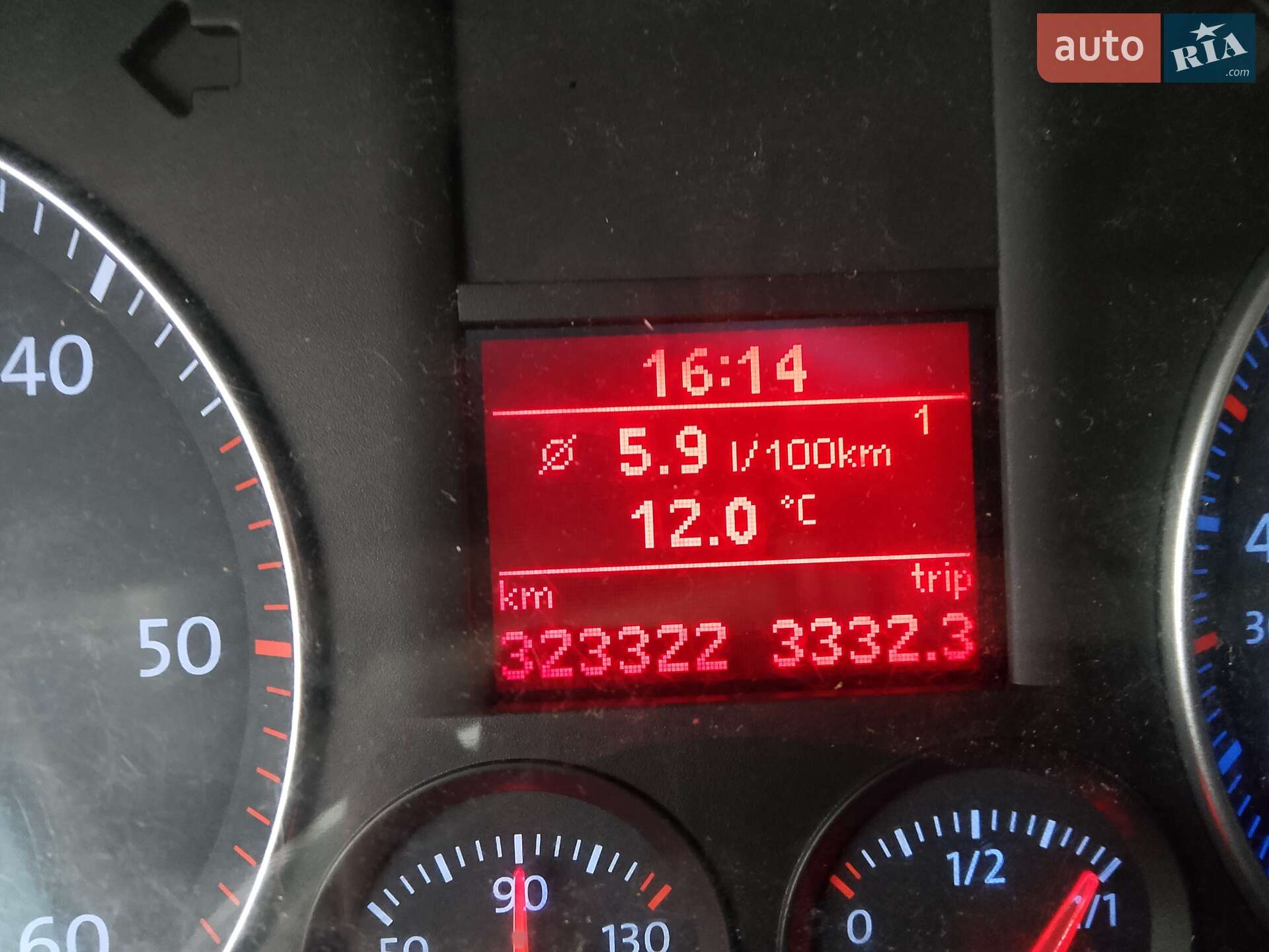 Volkswagen Touran 2009 VIN WVGZZZ1TZAW025475 фото оголошення 2 з 9