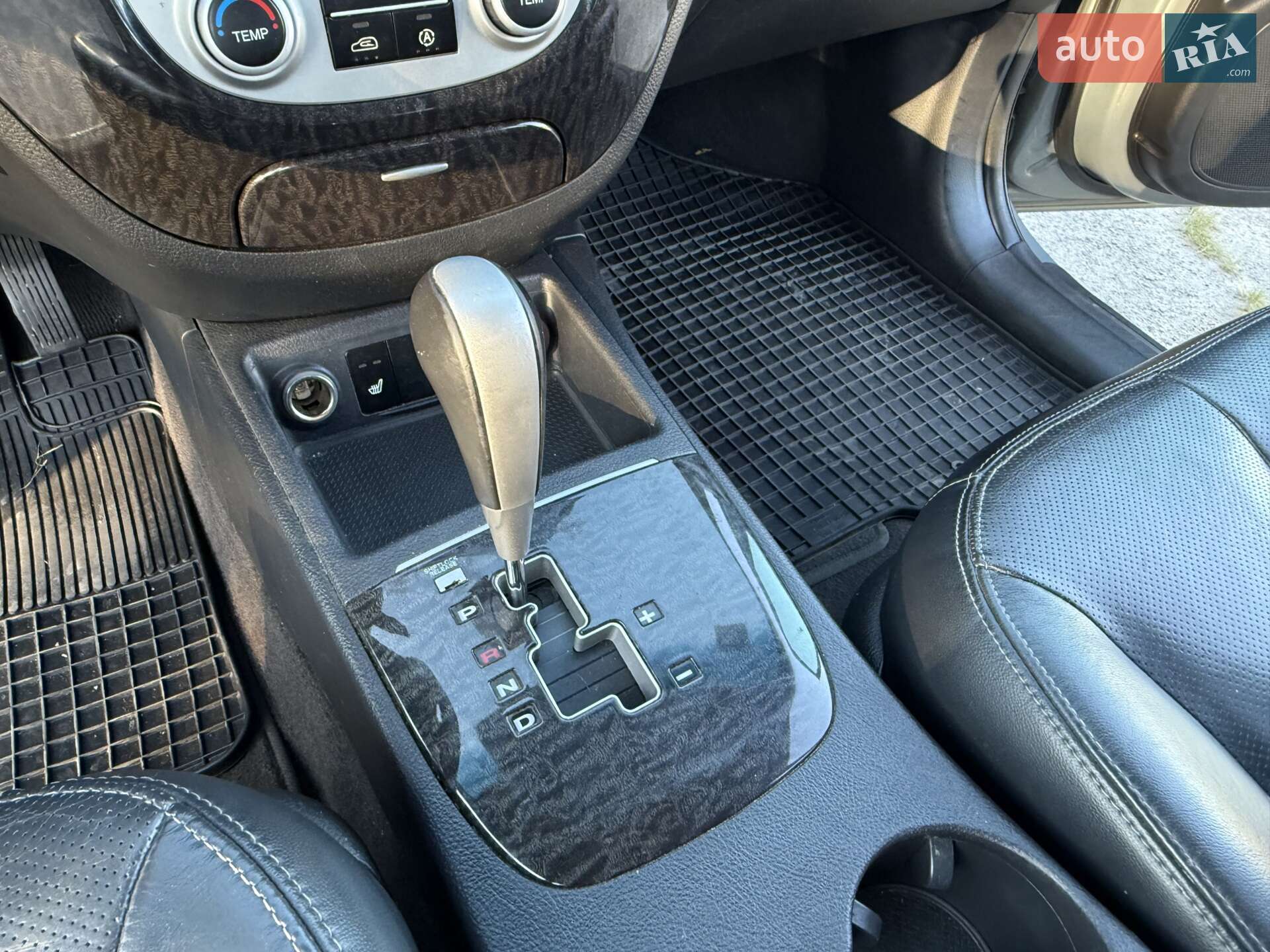 Hyundai Santa FE 2006 VIN 5NMSH73E67H043639 фото оголошення 52 з 56