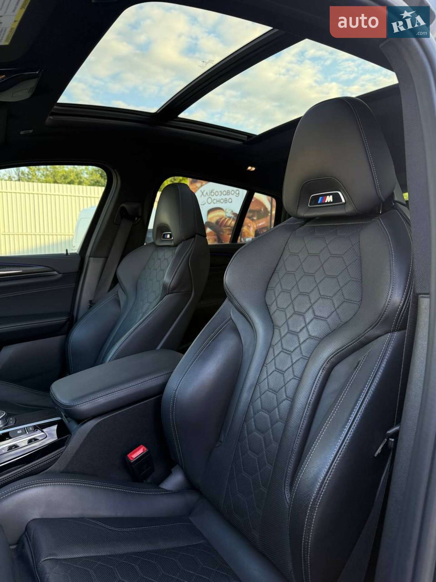 BMW X4 M 2020 VIN 5YMUJ0C04L9C62575 фото оголошення 14 з 48