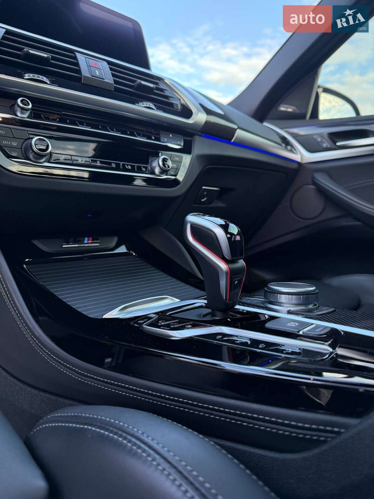 BMW X4 M 2020 VIN 5YMUJ0C04L9C62575 фото оголошення 16 з 48