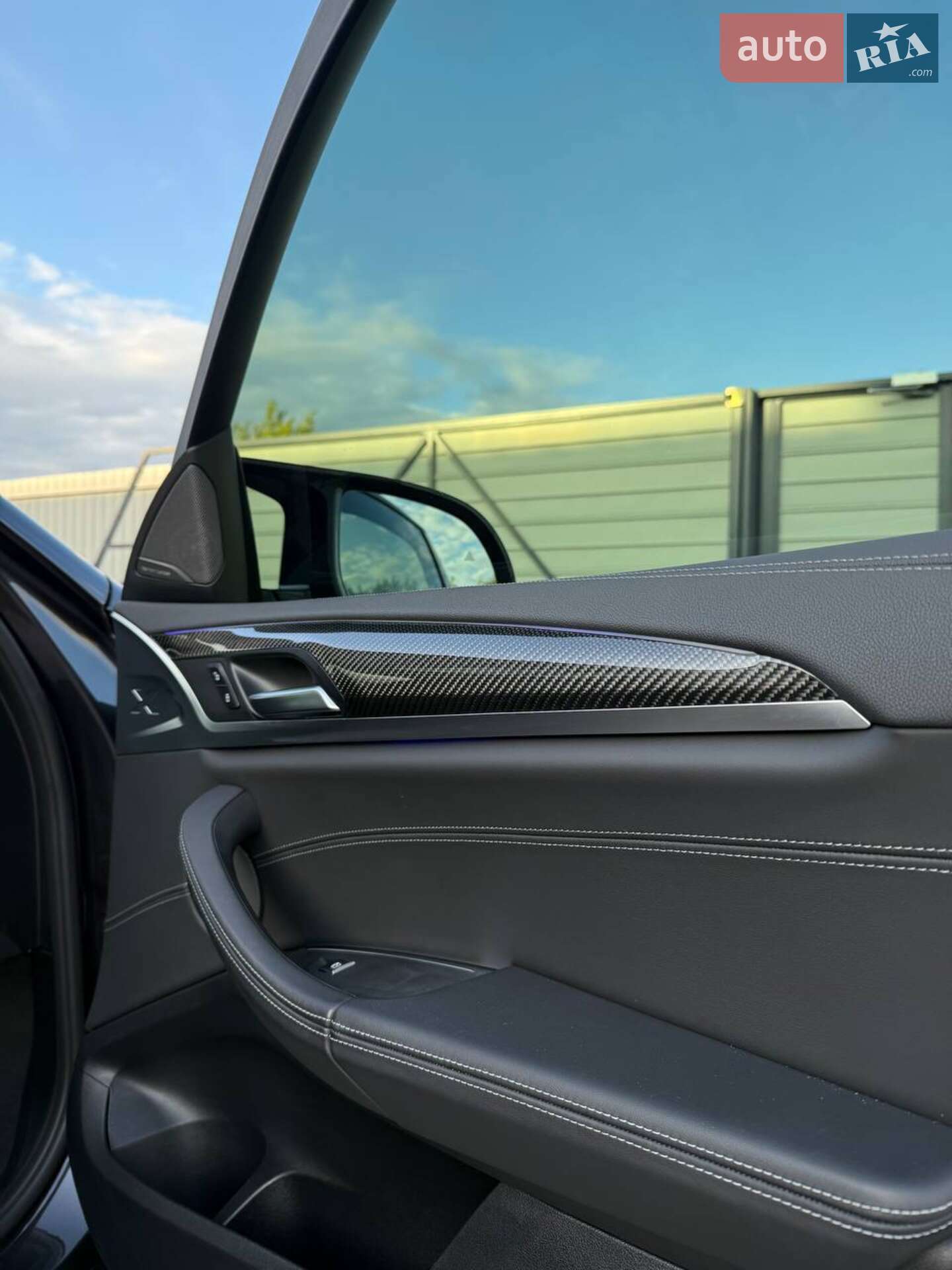 BMW X4 M 2020 VIN 5YMUJ0C04L9C62575 фото оголошення 20 з 48