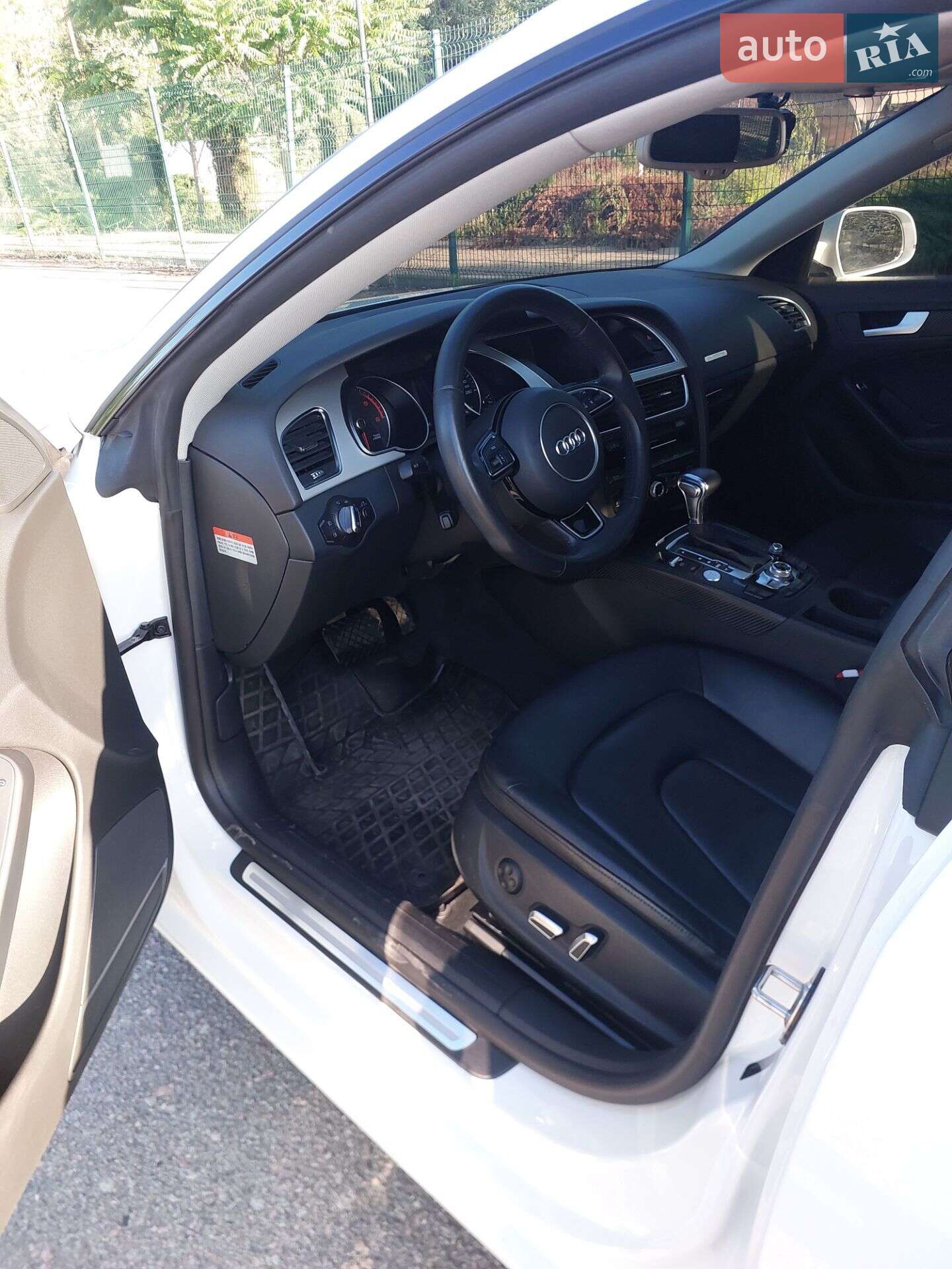 Audi A5 2015 VIN WAUZZZ8T9FA051500 фото оголошення 57 з 130