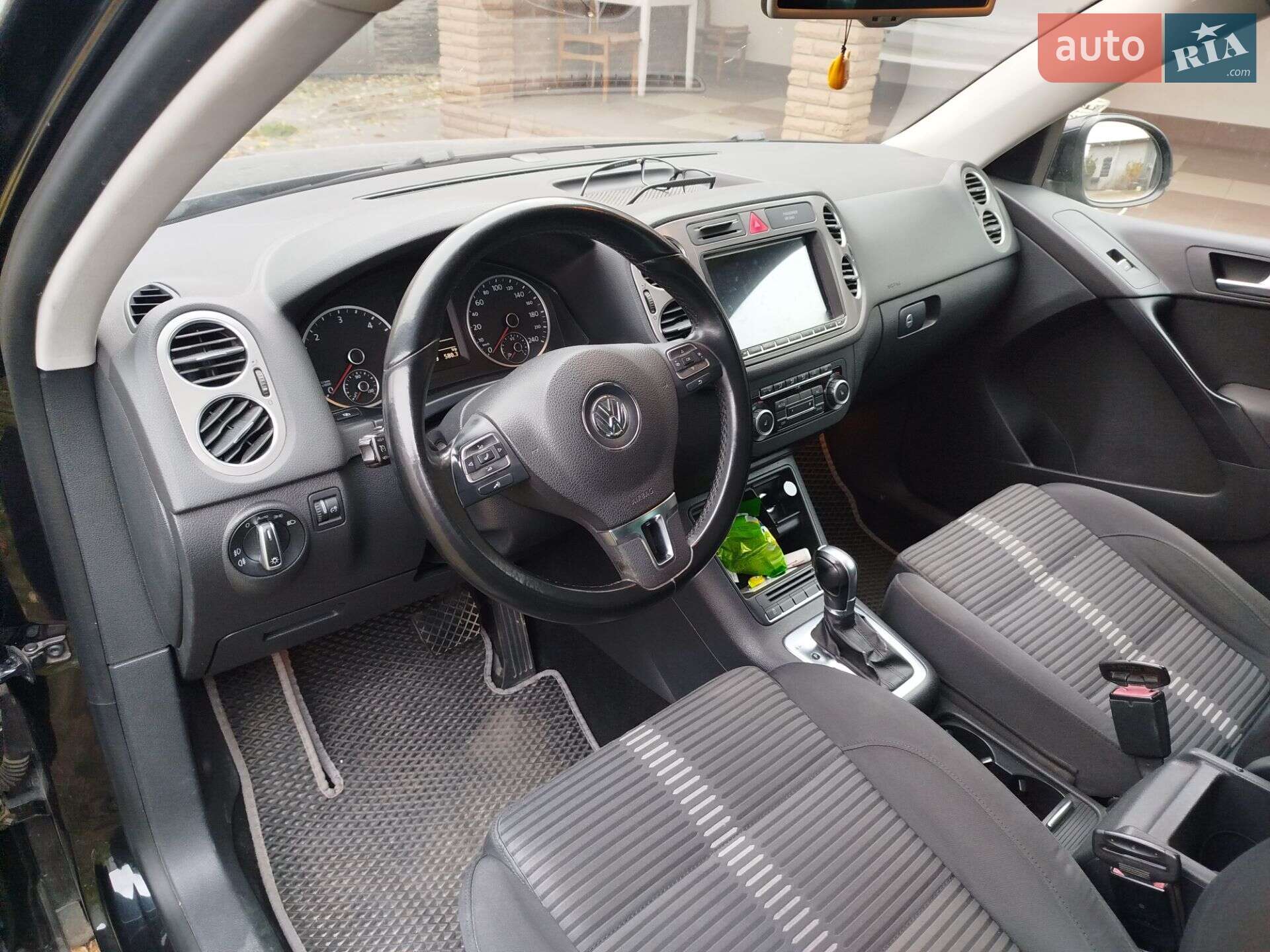 Volkswagen Tiguan 2010 VIN WVGZZZ5NZBW042063 фото оголошення 12 з 13