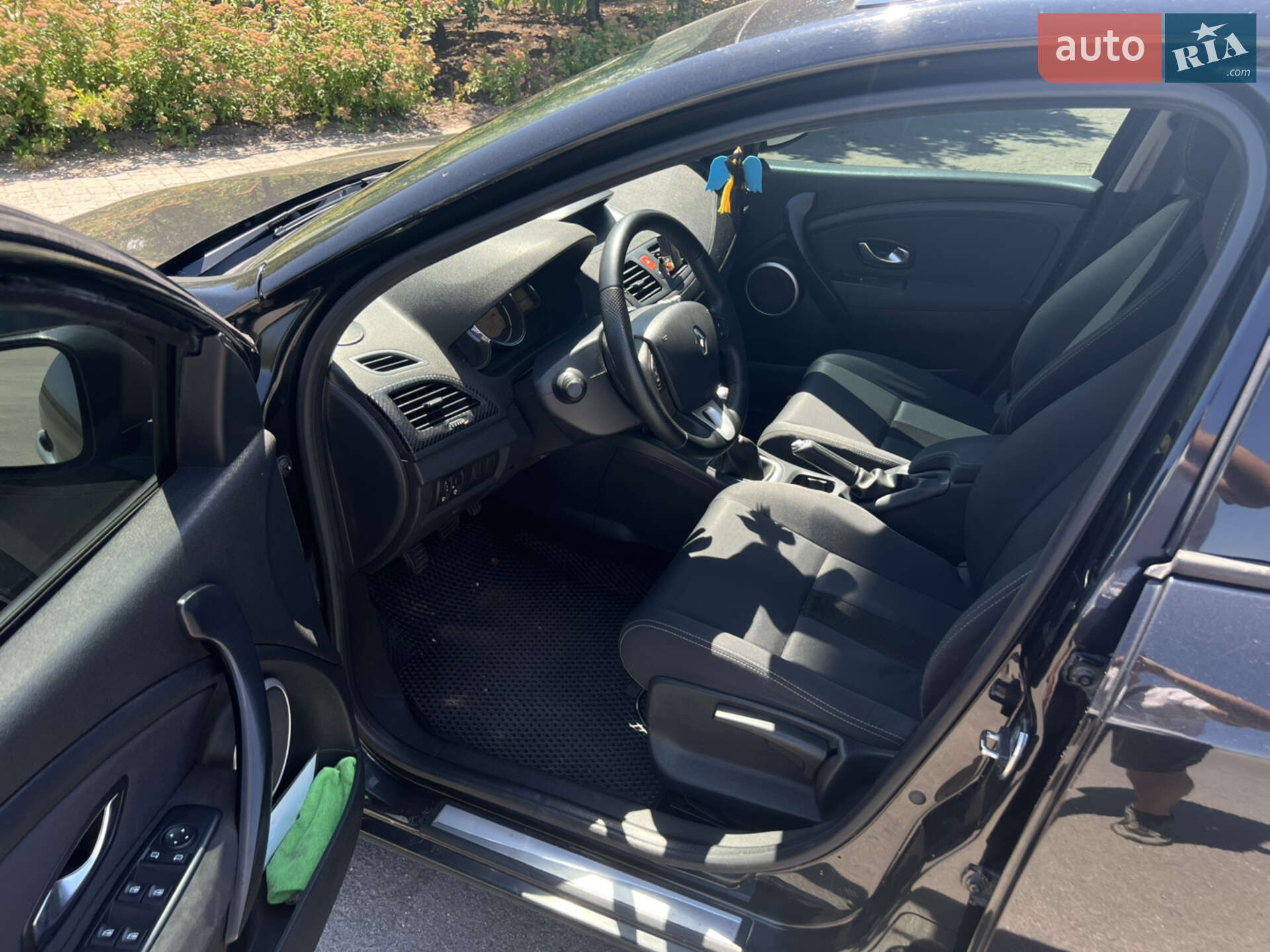 Renault Megane 2011 VIN VF1KZ1G0645038248 фото оголошення 9 з 23