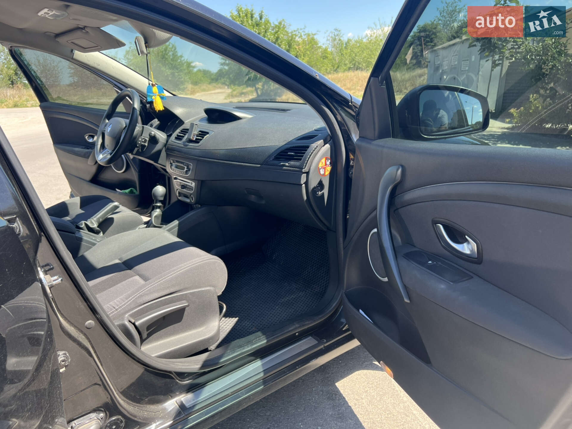 Renault Megane 2011 VIN VF1KZ1G0645038248 фото оголошення 17 з 23