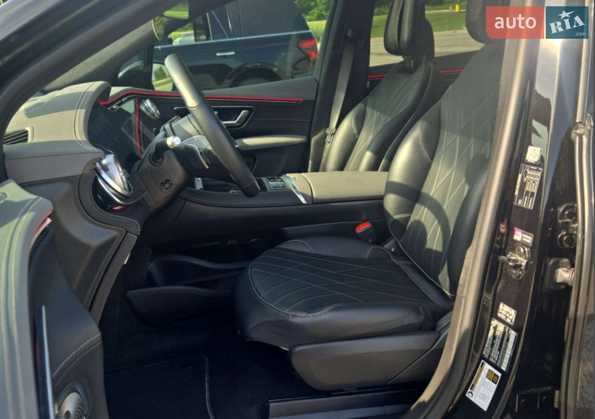 Mercedes-Benz EQS SUV 2022 VIN 4JGDM4EB9PA003194 фото оголошення 13 з 21