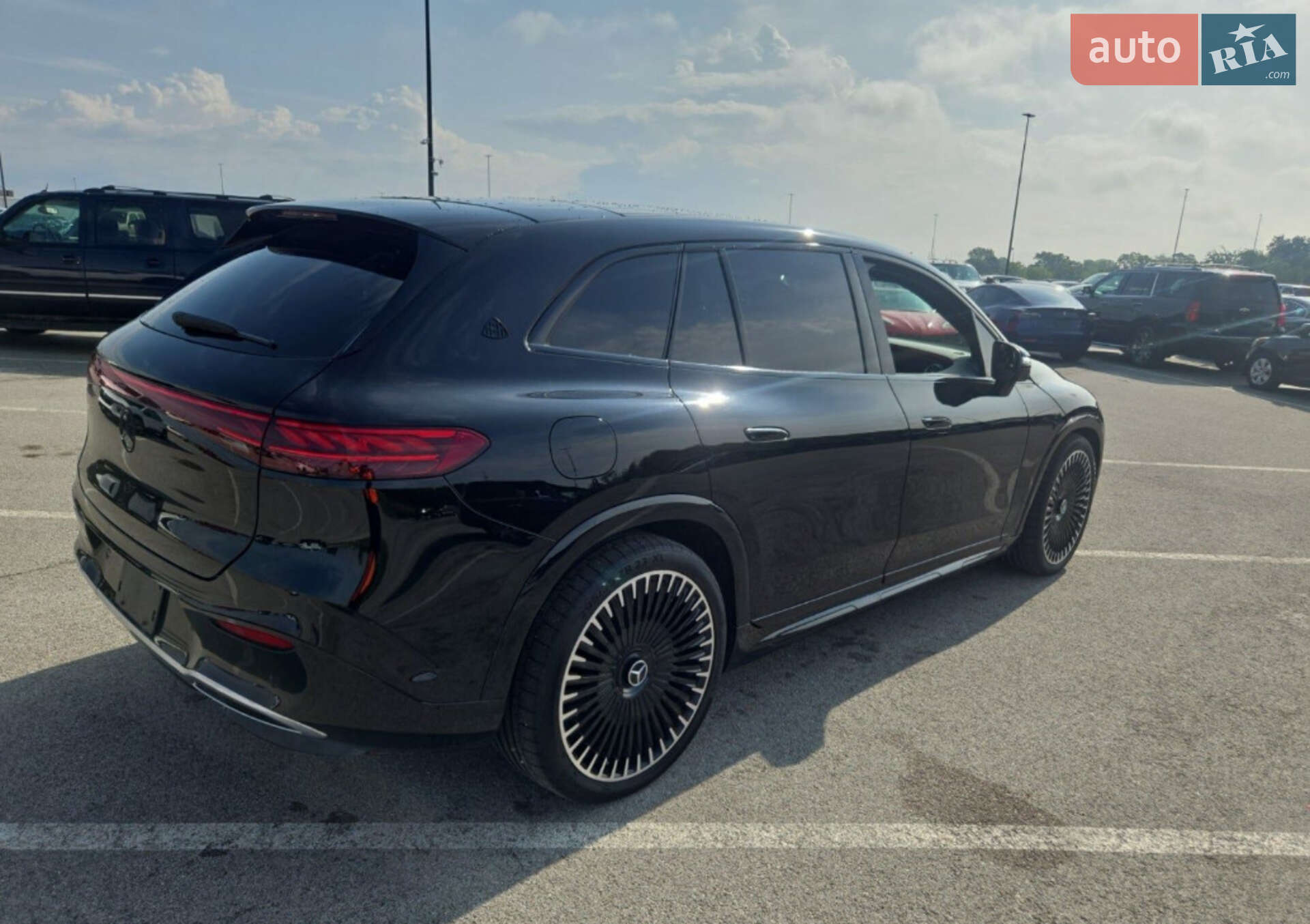 Mercedes-Benz EQS SUV 2022 VIN 4JGDM4EB9PA003194 фото оголошення 5 з 21