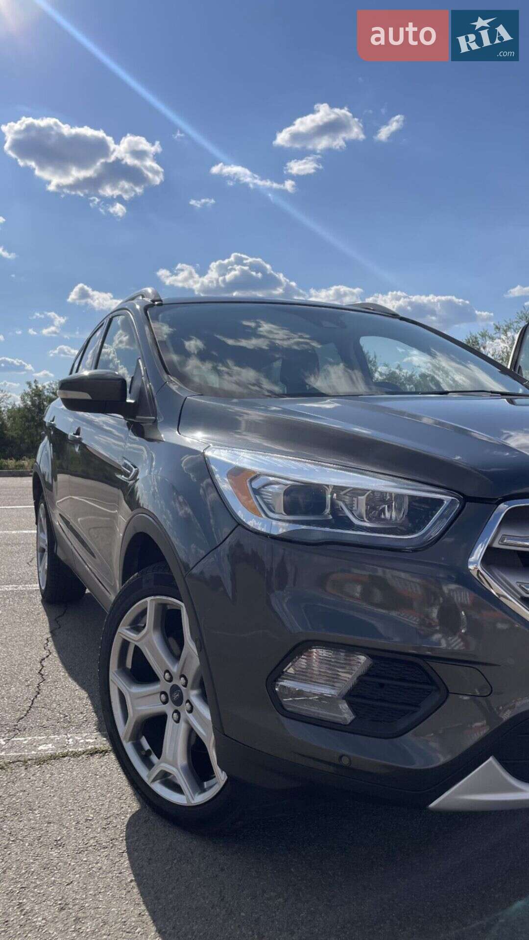 Ford Escape 2019 VIN 1FMCU9J99KUA92445 фото оголошення 4 з 11