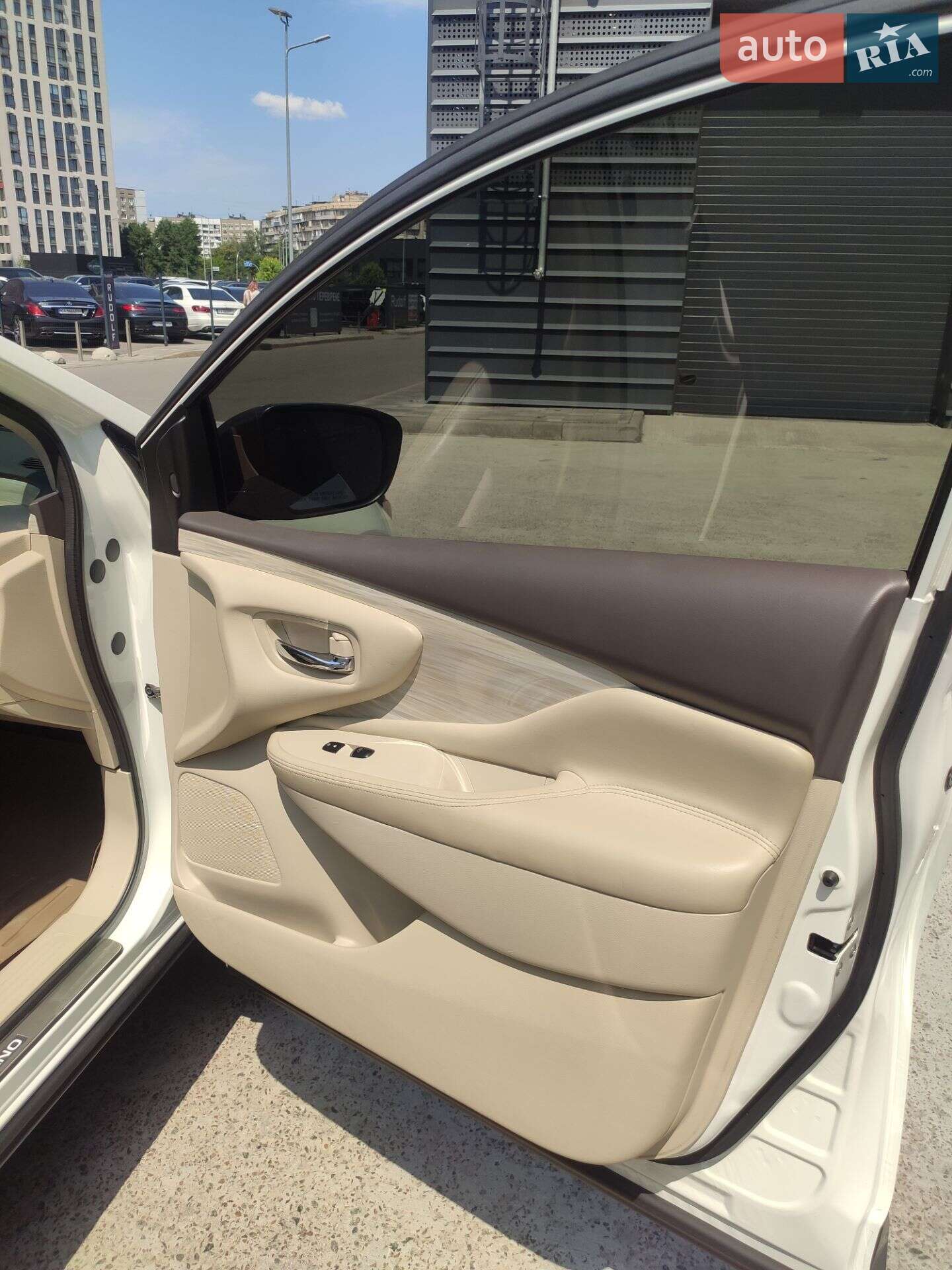 Nissan Murano 2018 VIN 5N1AZ2MH4JN146651 фото оголошення 8 з 46