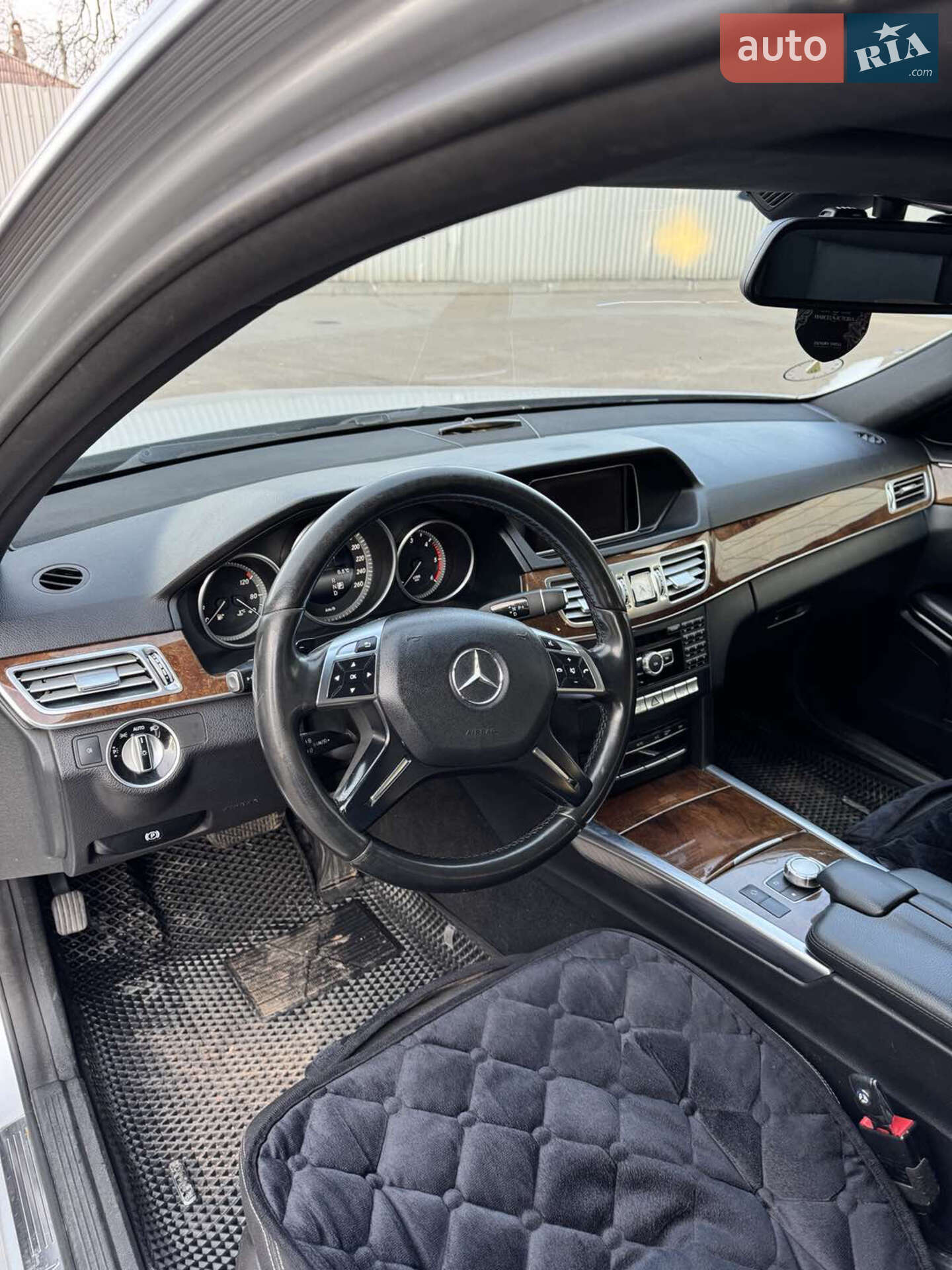 Mercedes-Benz E-Class 2014 VIN WDD2122011B138923 фото оголошення 9 з 29