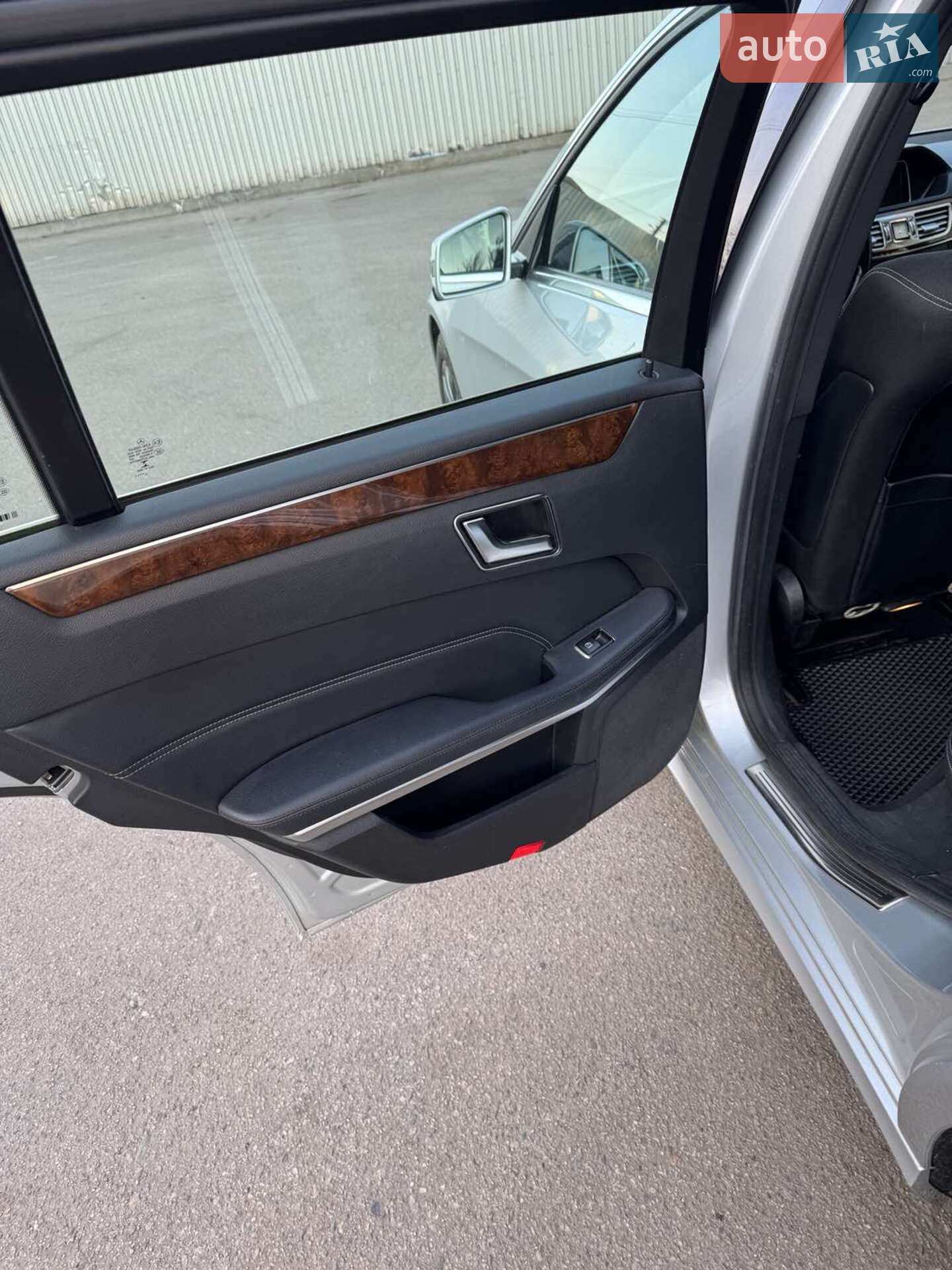 Mercedes-Benz E-Class 2014 VIN WDD2122011B138923 фото оголошення 13 з 29