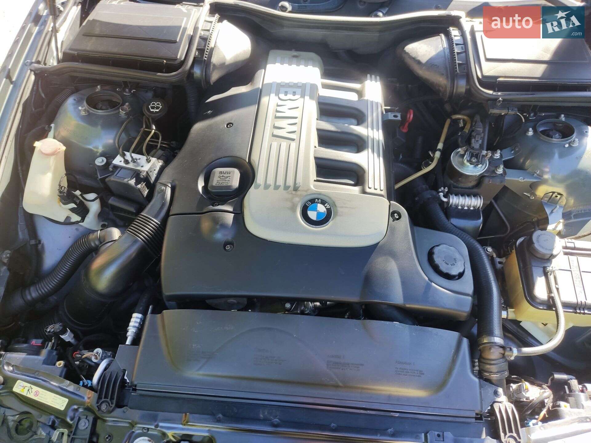 BMW 5 Series 2002 VIN WBADL81010GX64949 фото оголошення 2 з 23