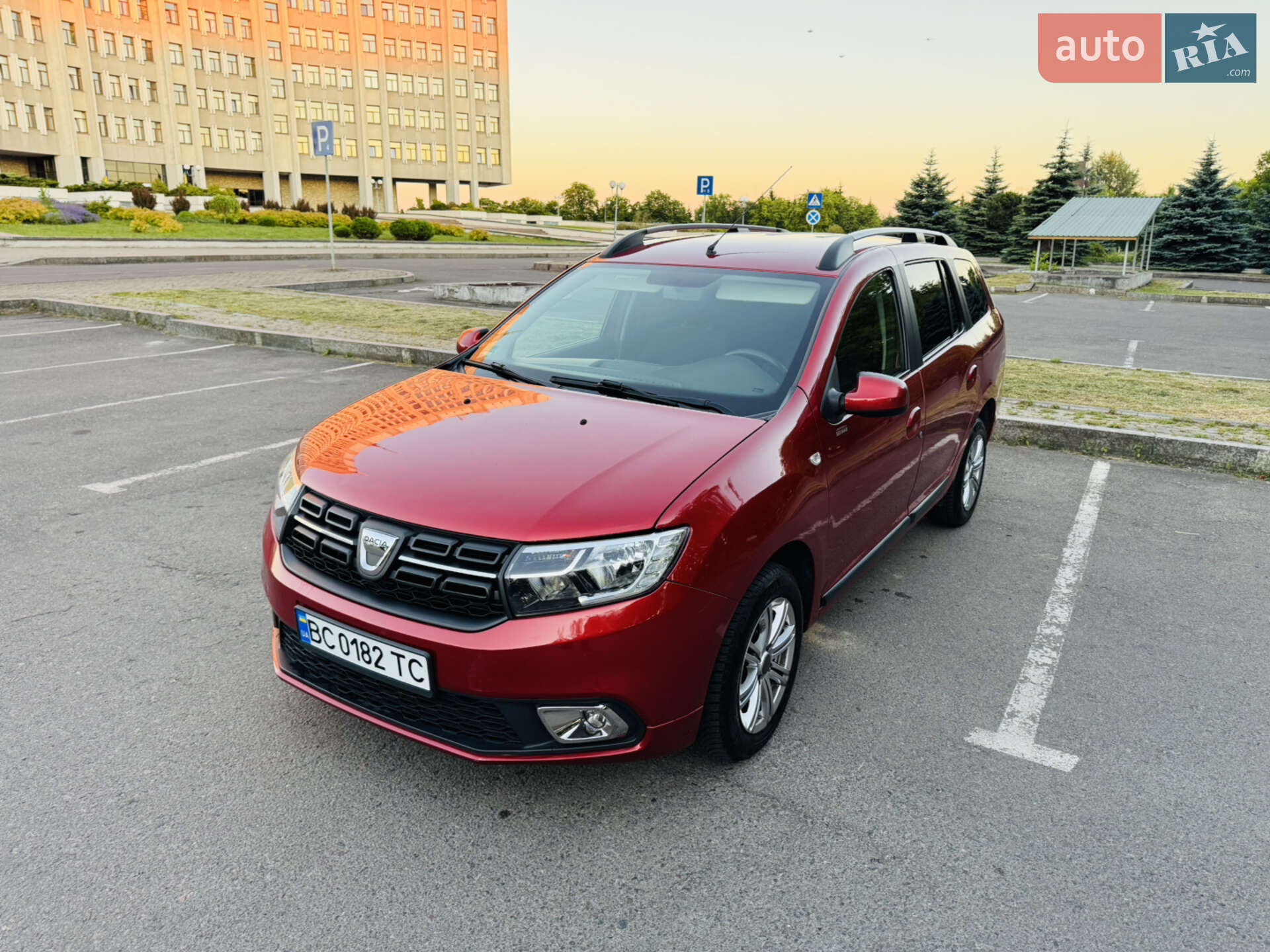Dacia Logan MCV 2017 VIN UU17SDN1457214998 фото оголошення 3 з 28
