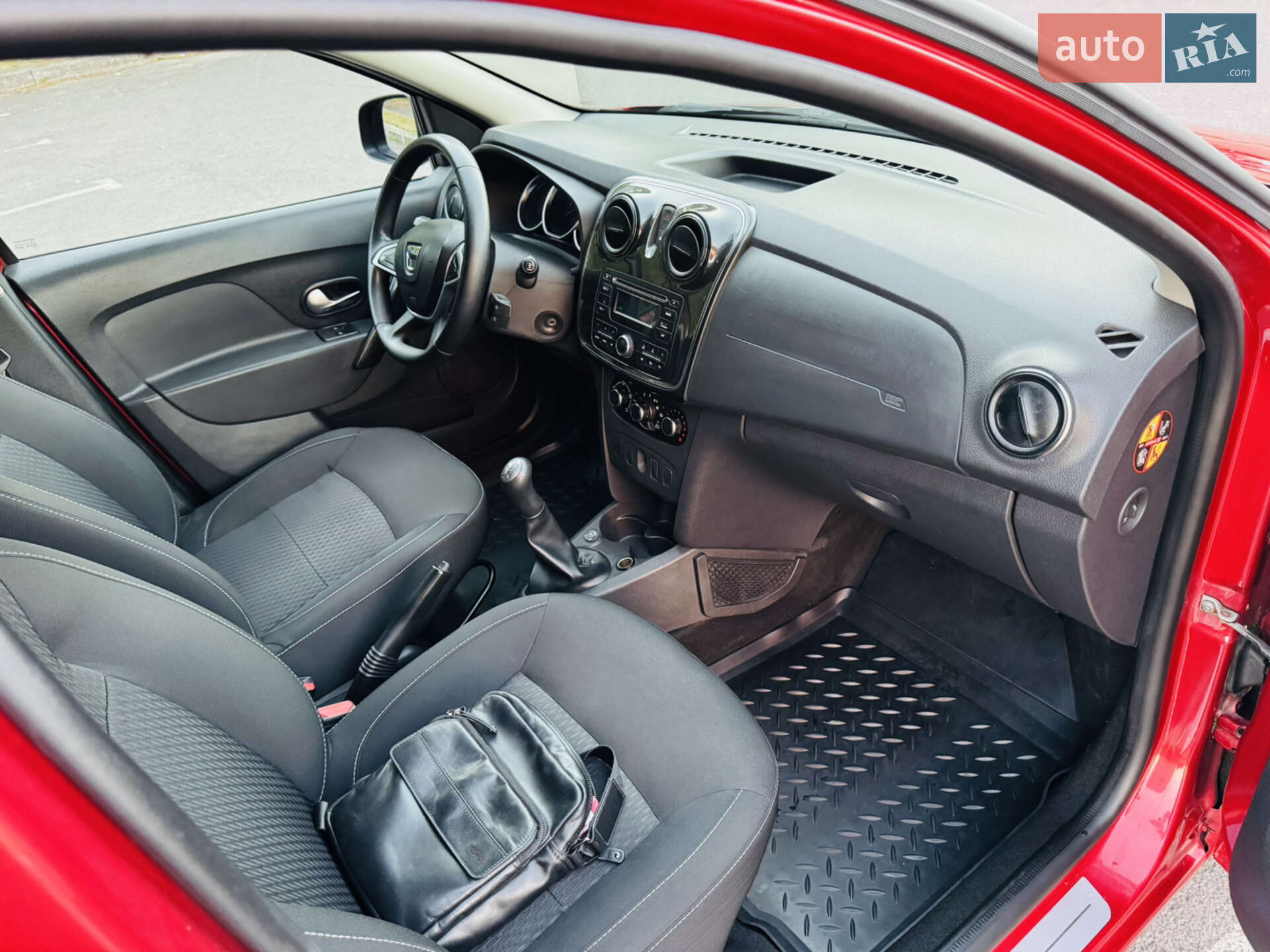 Dacia Logan MCV 2017 VIN UU17SDN1457214998 фото оголошення 13 з 28