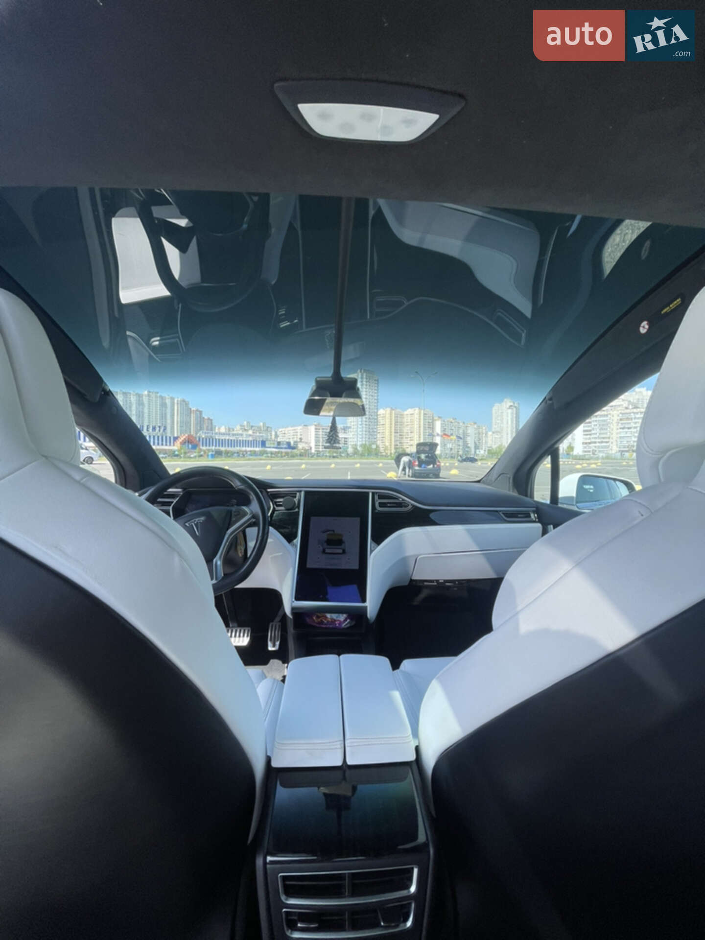 Tesla Model X 2017 VIN 5YJXCBE25HF067055 фото оголошення 13 з 13
