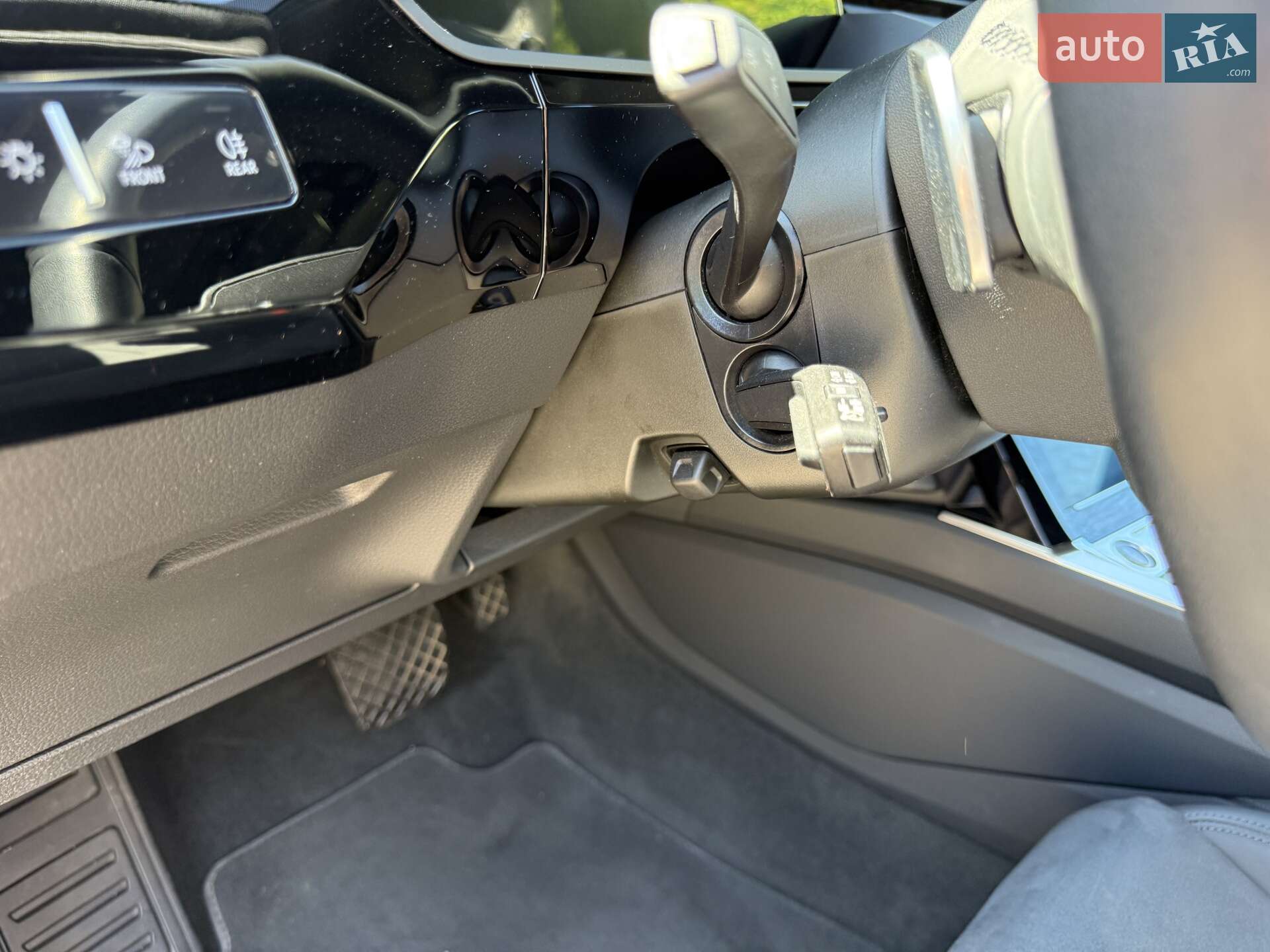 Audi e-tron 2021 VIN WAUZZZGE9NB015012 фото оголошення 19 з 42