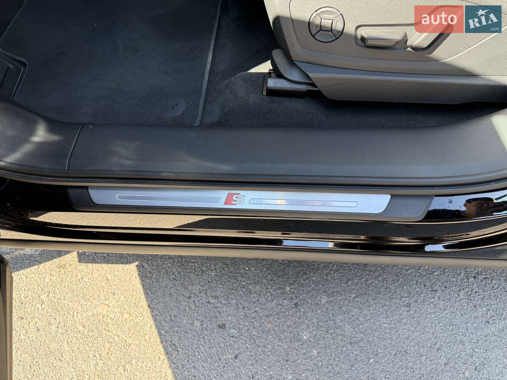 Audi e-tron 2021 VIN WAUZZZGE9NB015012 фото оголошення 22 з 42