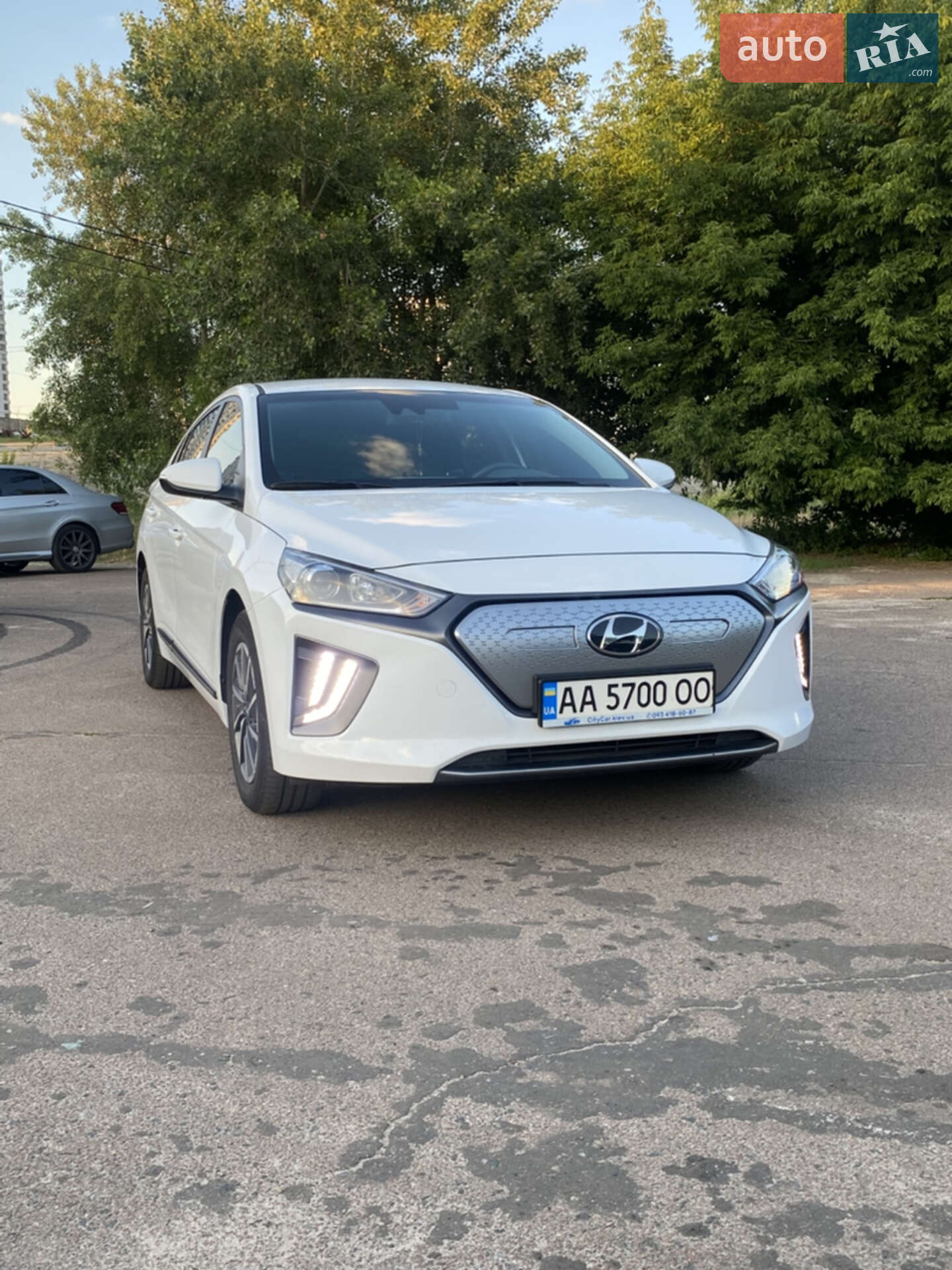 Hyundai Ioniq 2021 VIN KMHC751JFMU080275 фото оголошення 3 з 49