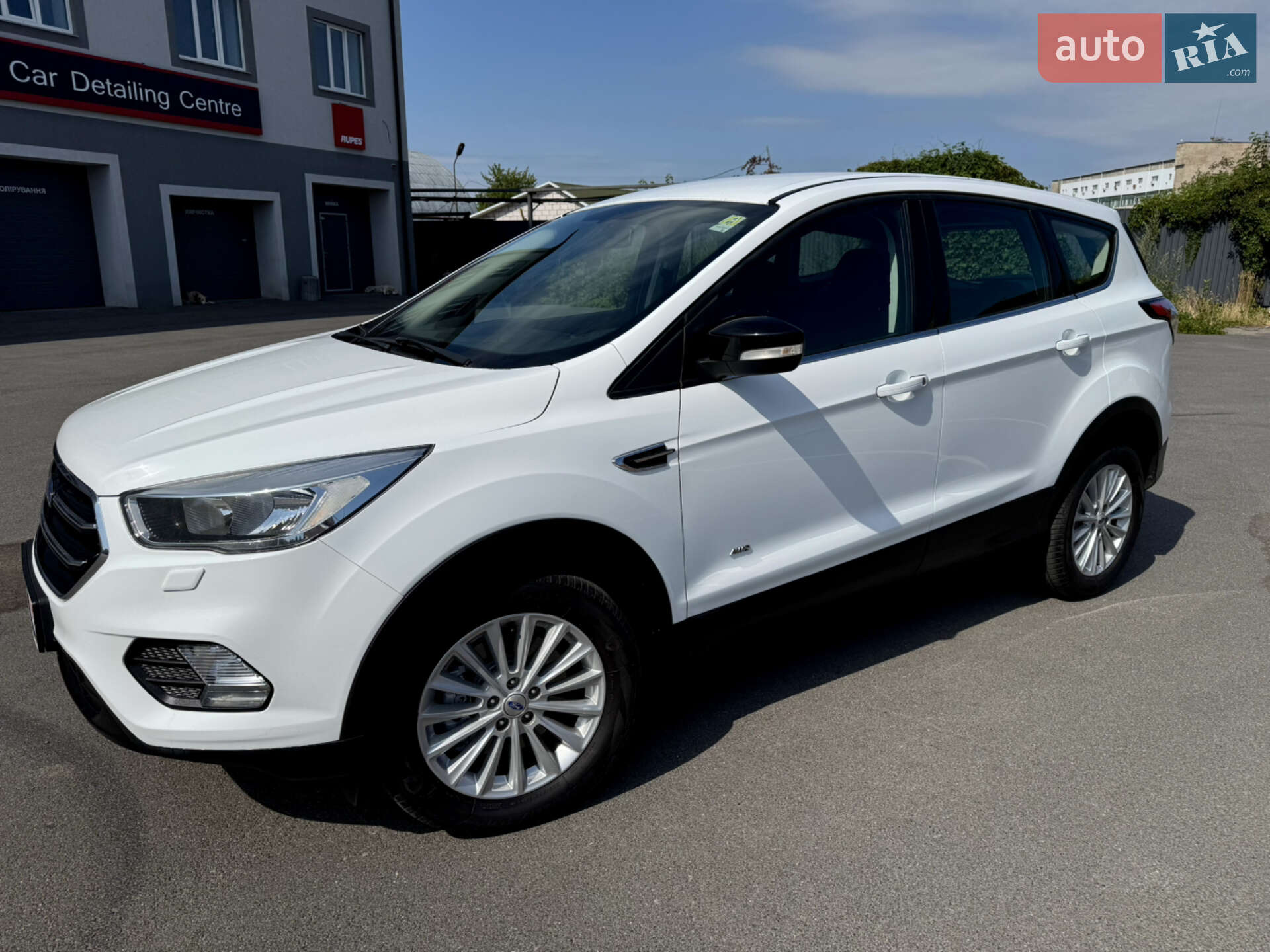 Ford Kuga 2017 VIN WF0AXXWPMAHC79140 фото оголошення 8 з 63