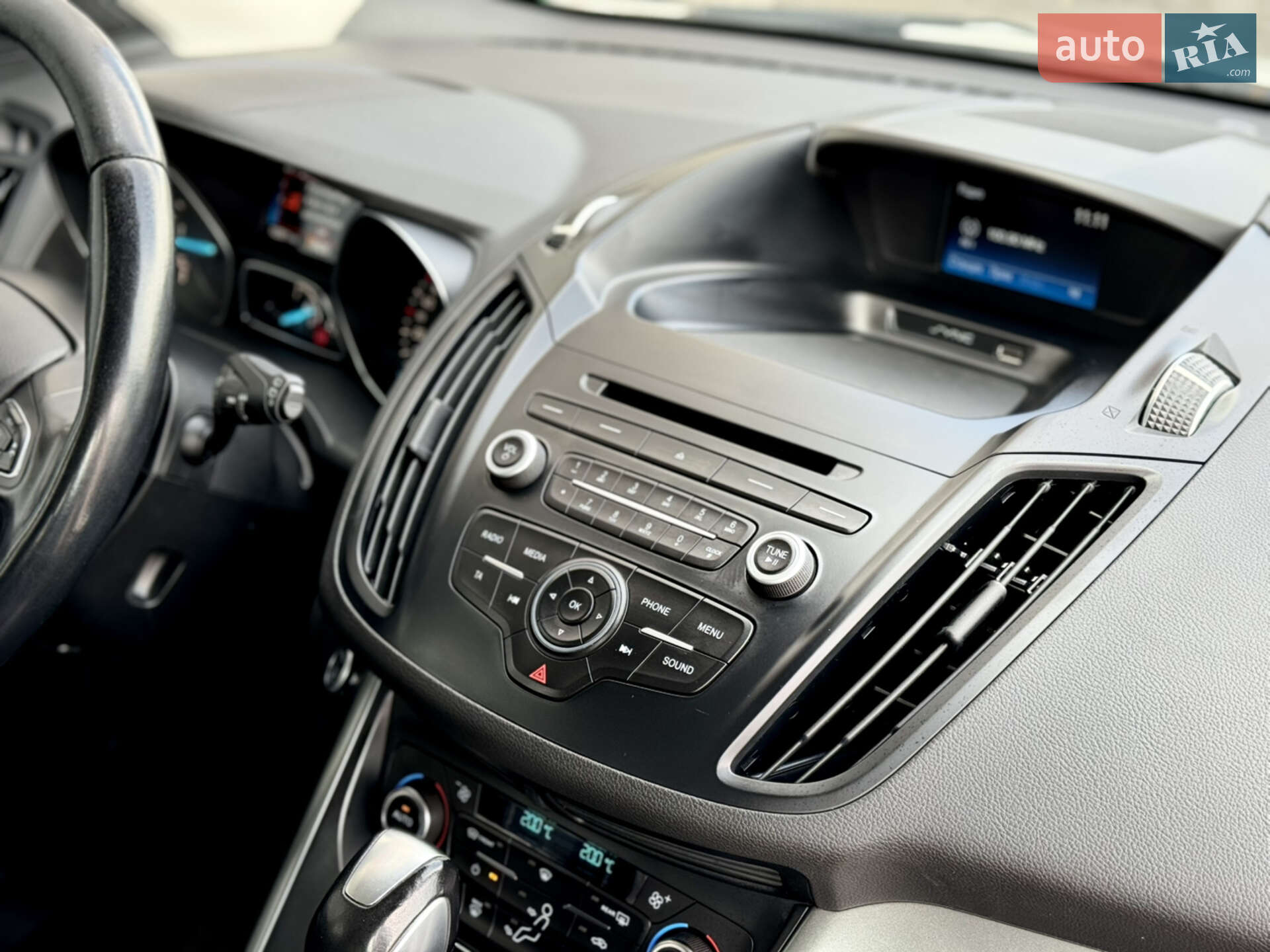Ford Kuga 2017 VIN WF0AXXWPMAHC79140 фото оголошення 56 з 63