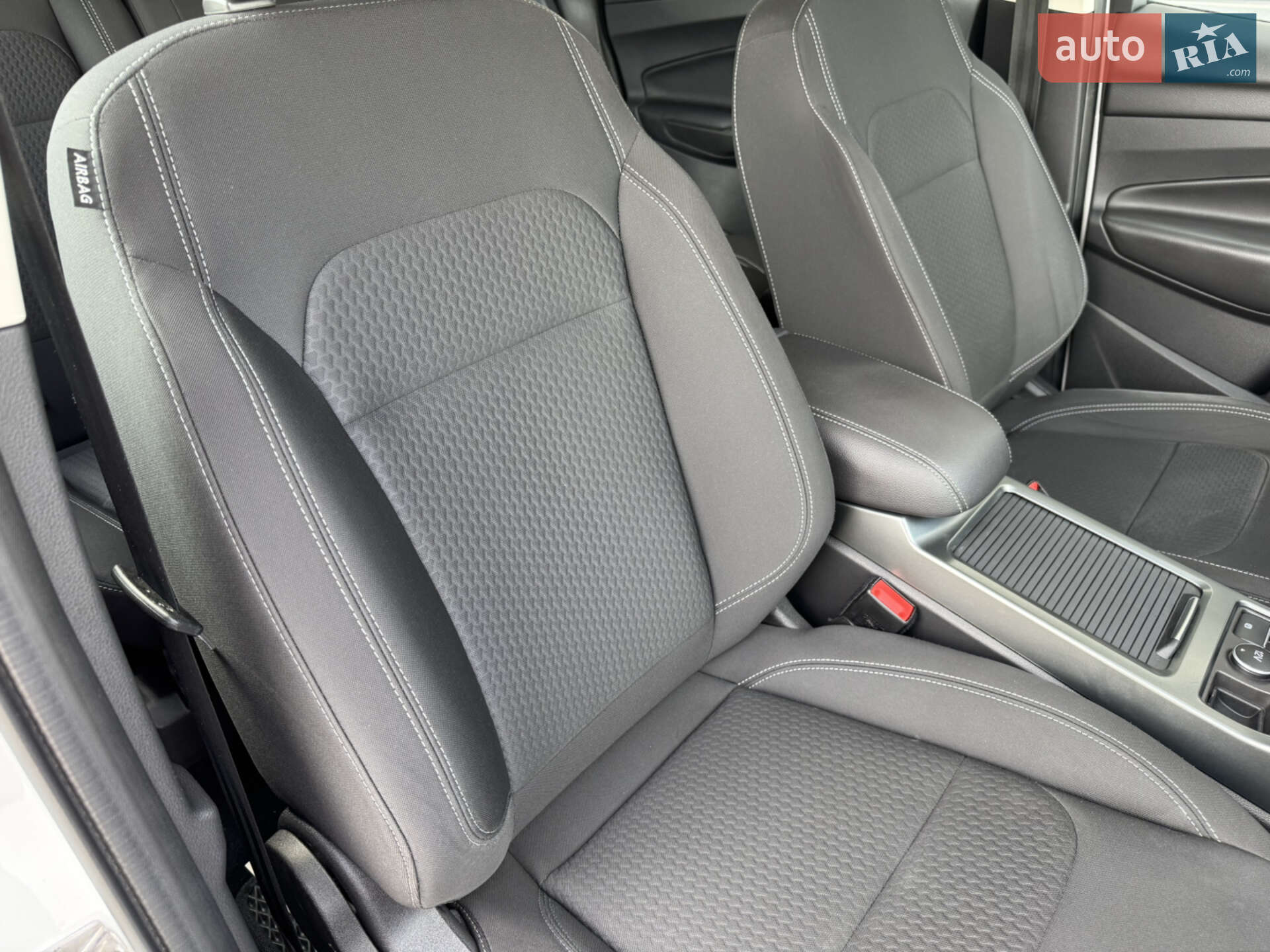 Ford Kuga 2017 VIN WF0AXXWPMAHC79140 фото оголошення 59 з 63