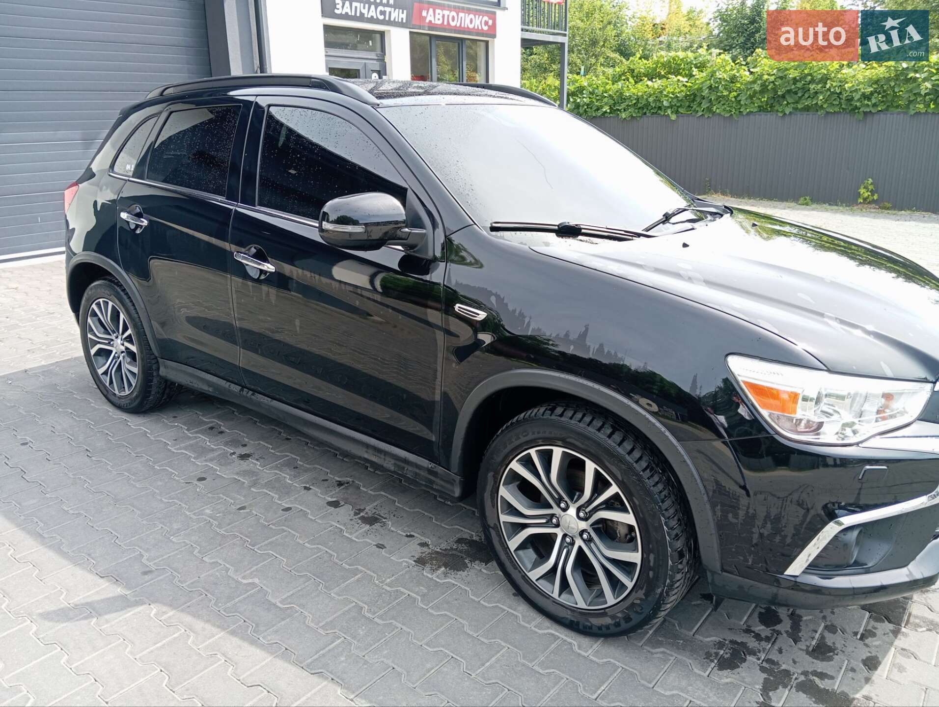 Mitsubishi ASX 2017 VIN JMBXLGA8WHZ404502 фото оголошення 12 з 19