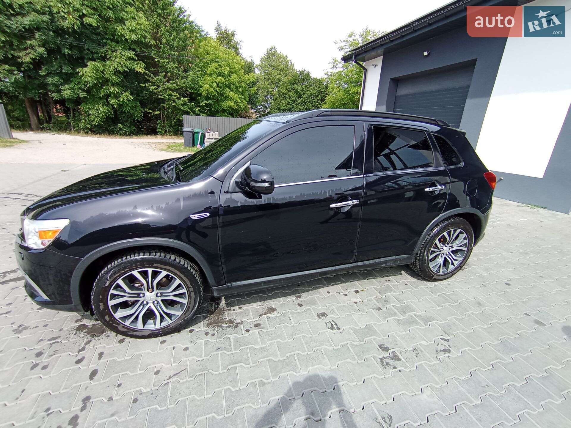 Mitsubishi ASX 2017 VIN JMBXLGA8WHZ404502 фото оголошення 14 з 19