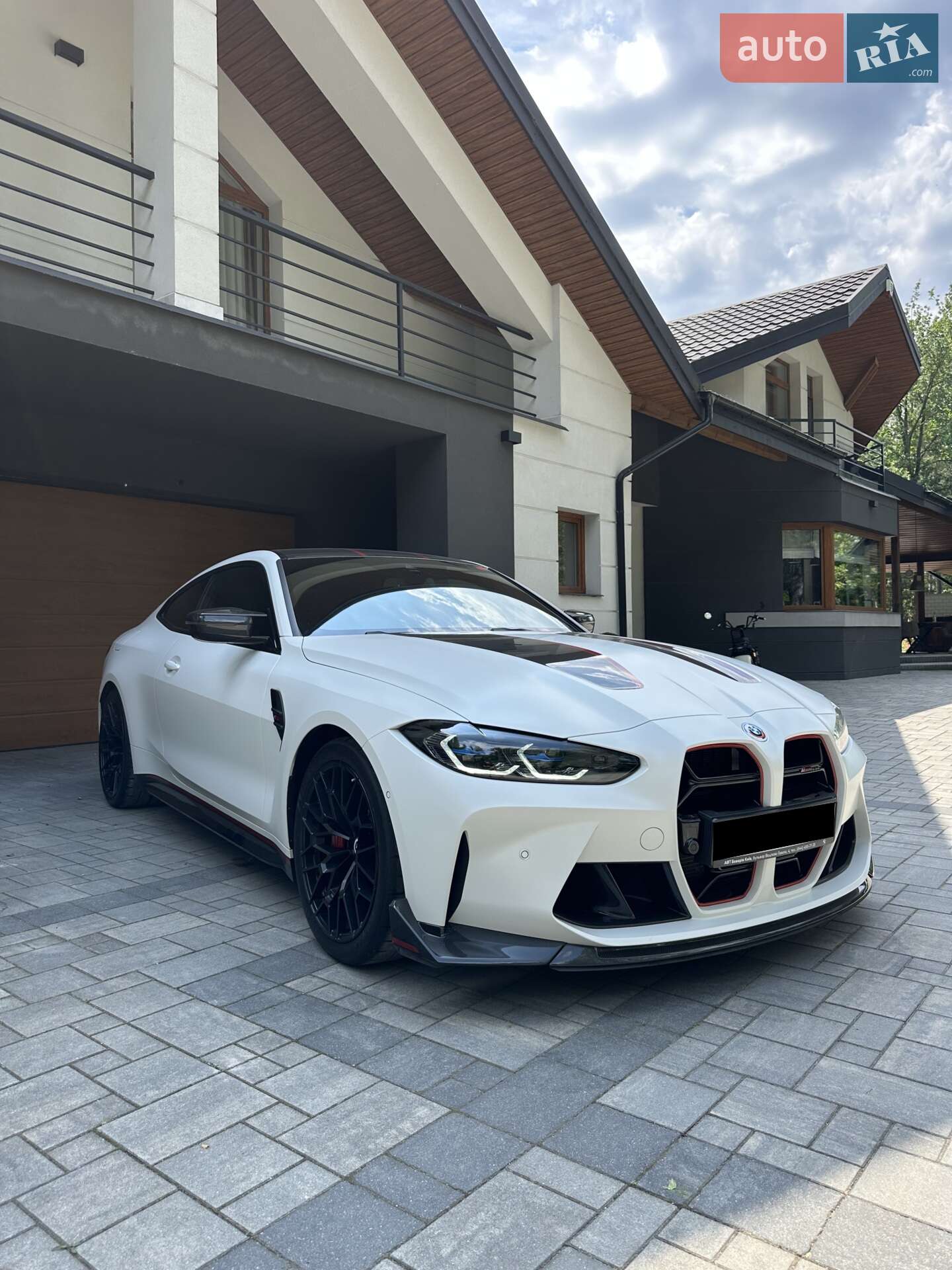 BMW M4 2022 VIN WBS61AZ0X0CM40721 фото оголошення 3 з 37