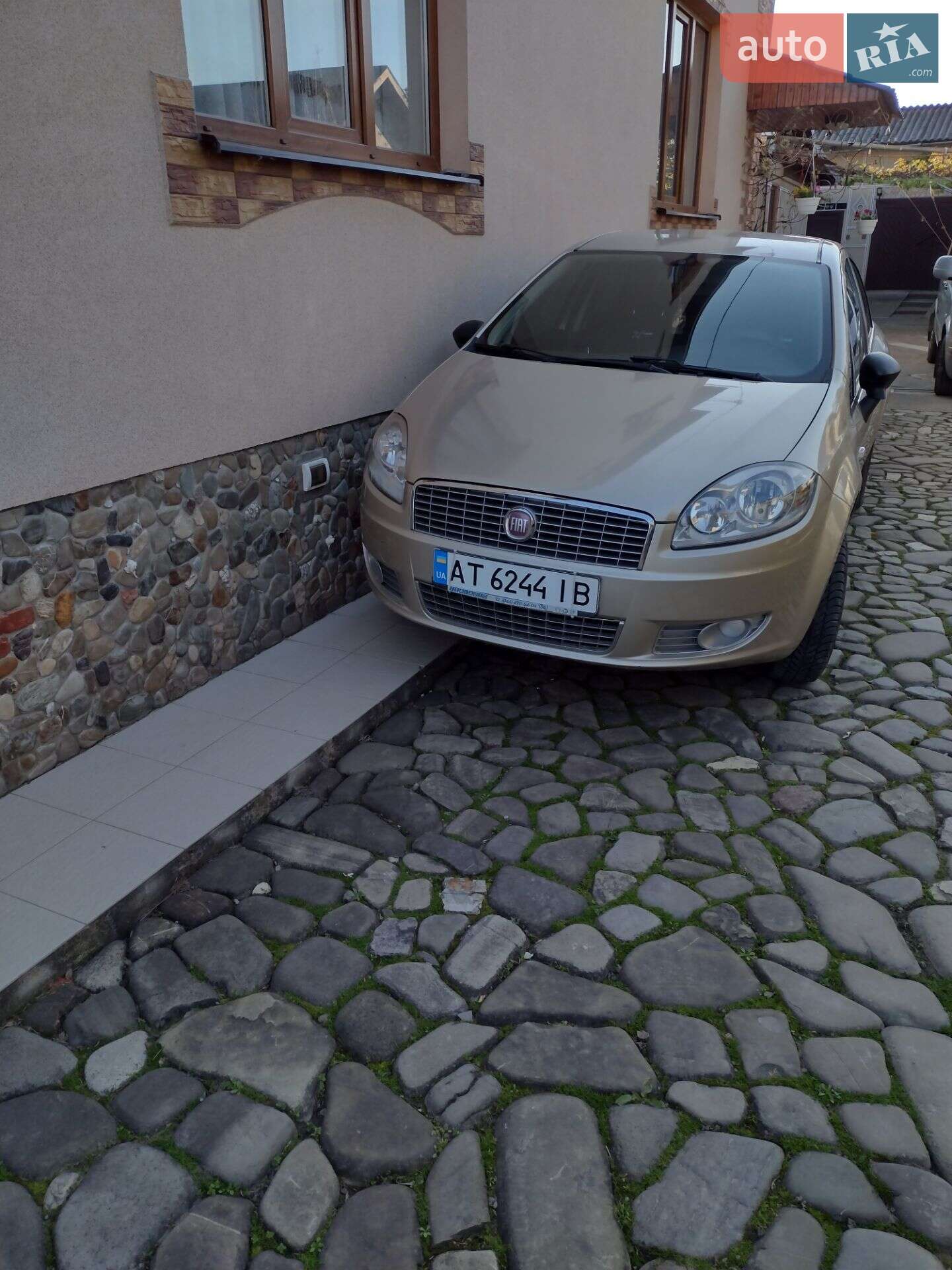 Fiat Linea 2012 VIN ZFA32300003196133 фото оголошення 4 з 19