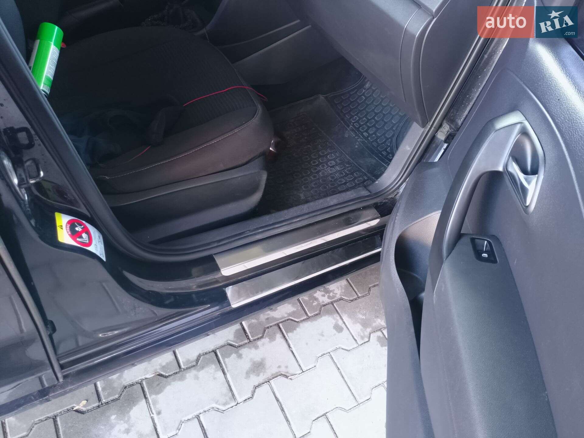 Volkswagen Polo 2011 VIN XW8ZZZ61ZCG025984 фото оголошення 13 з 24