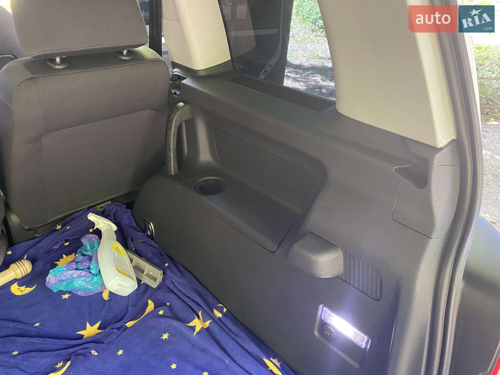 Volkswagen Touran 2004 VIN WVGZZZ1TZ5W056198 фото оголошення 17 з 32
