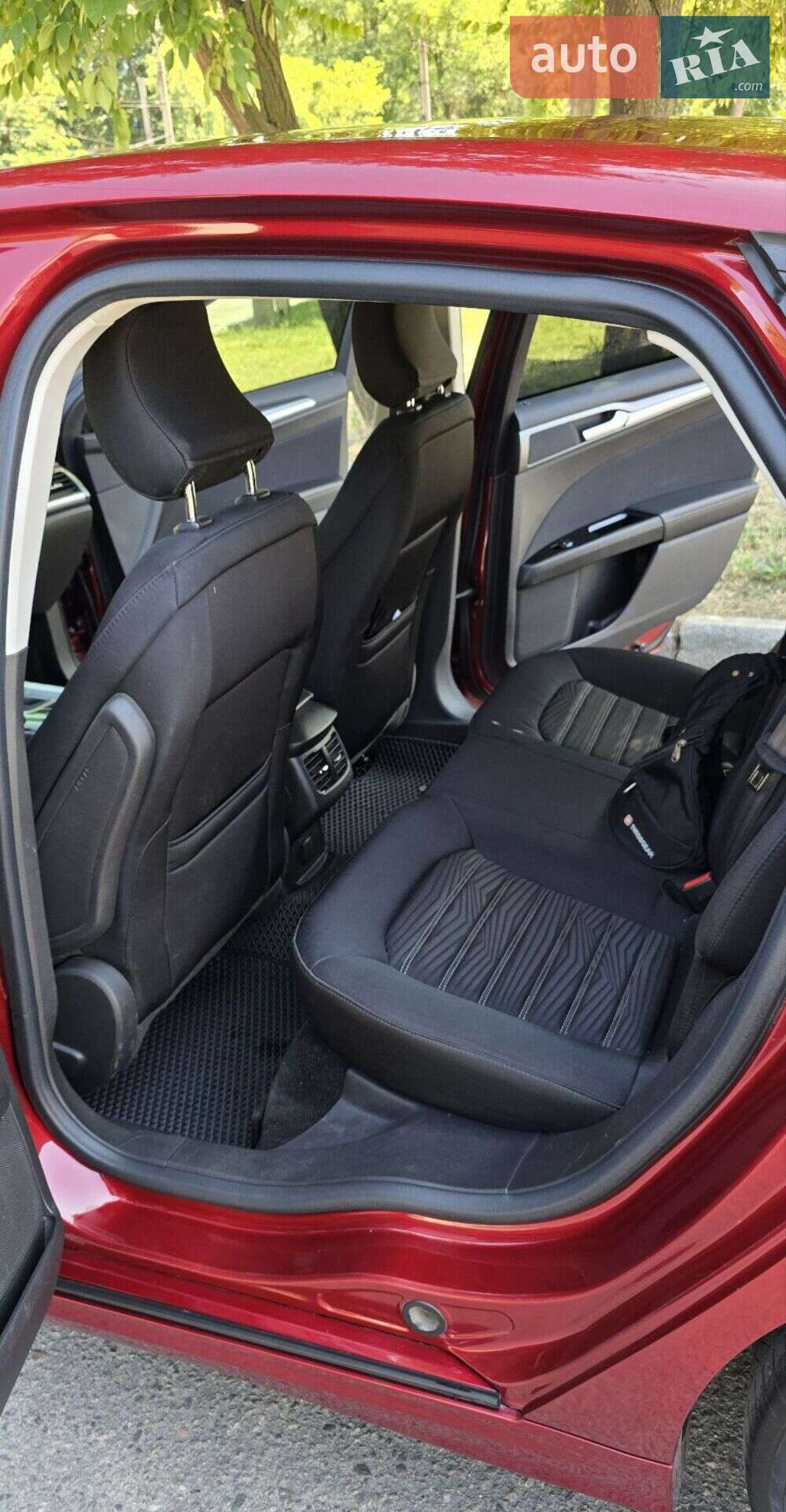 Ford Fusion 2016 VIN 3FA6P0H75GR355284 фото оголошення 6 з 23