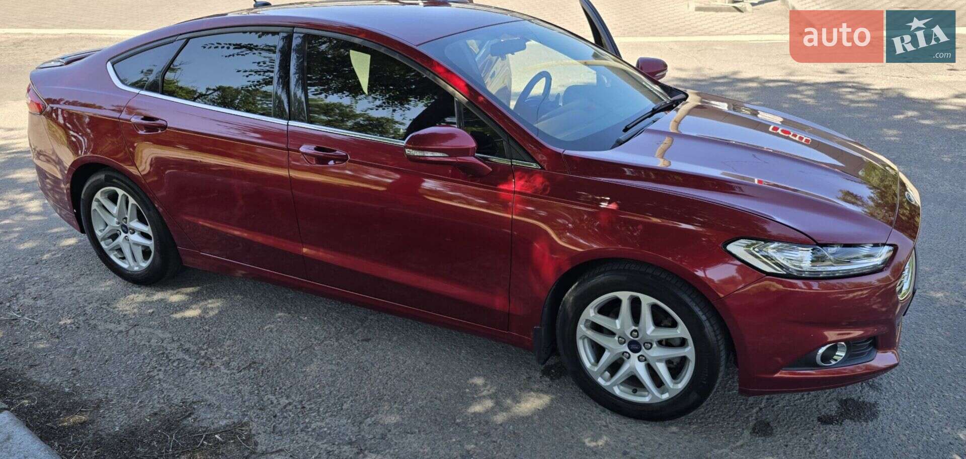 Ford Fusion 2016 VIN 3FA6P0H75GR355284 фото оголошення 10 з 23