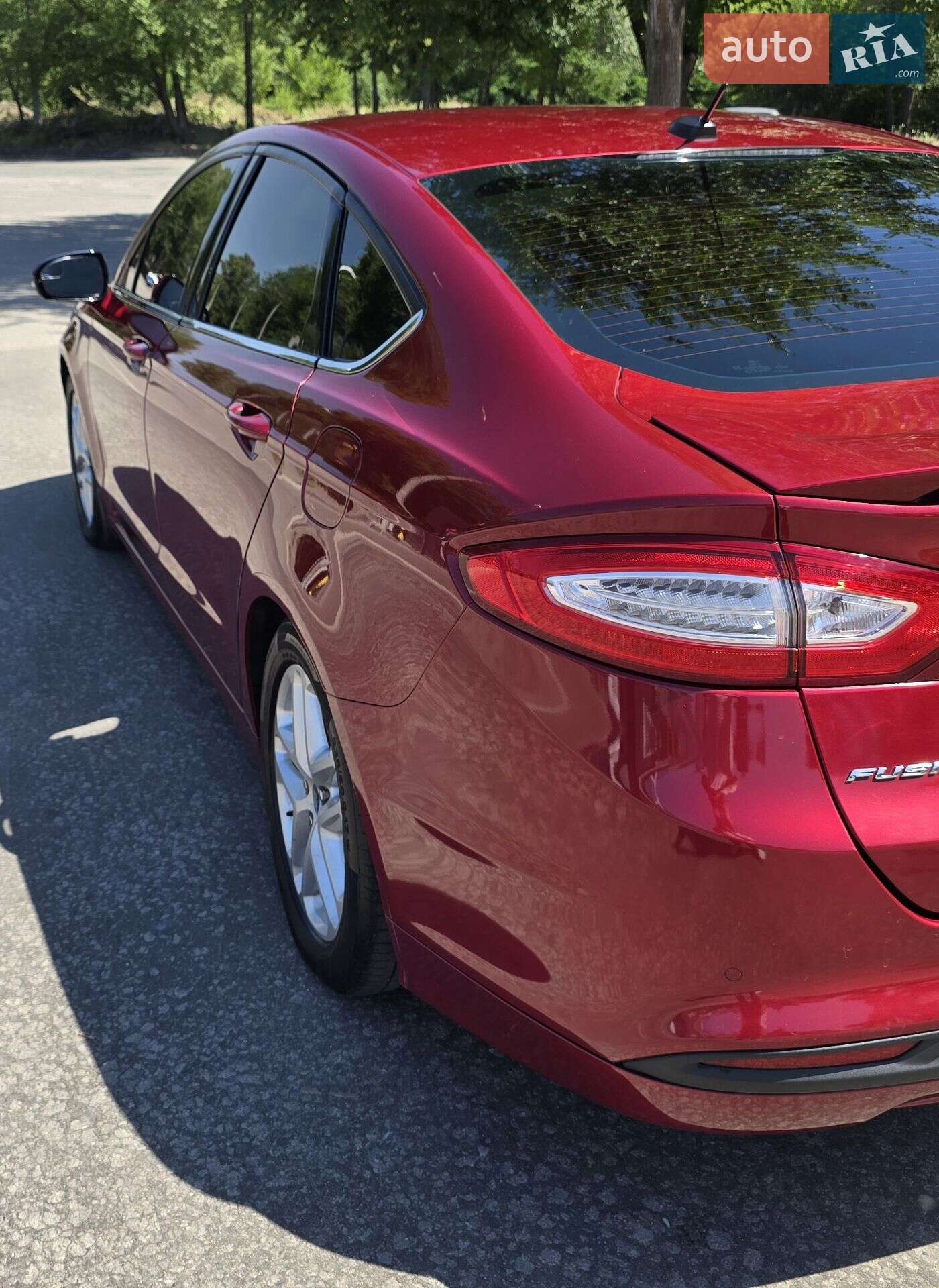 Ford Fusion 2016 VIN 3FA6P0H75GR355284 фото оголошення 16 з 23