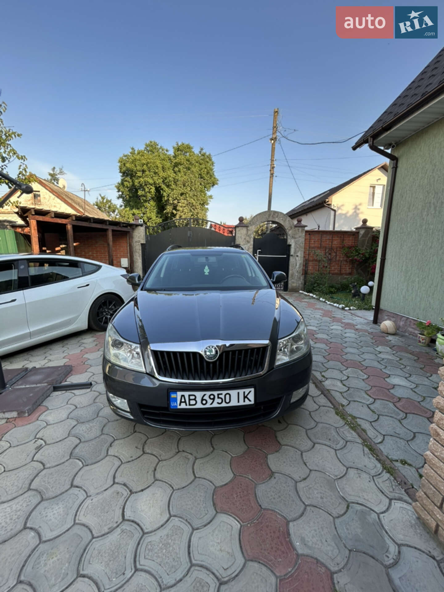 Skoda Octavia 2012 VIN TMBKK61Z2C2176866 фото оголошення 6 з 30