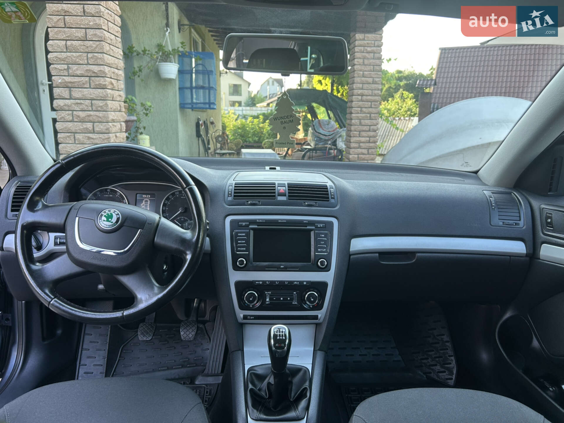 Skoda Octavia 2012 VIN TMBKK61Z2C2176866 фото оголошення 11 з 30