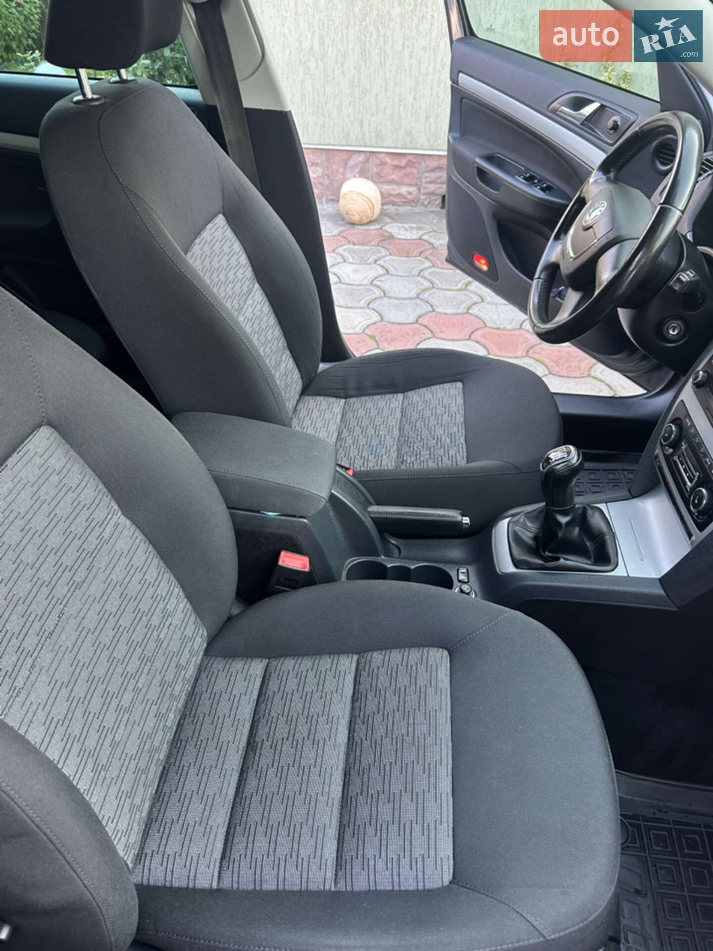 Skoda Octavia 2012 VIN TMBKK61Z2C2176866 фото оголошення 19 з 30