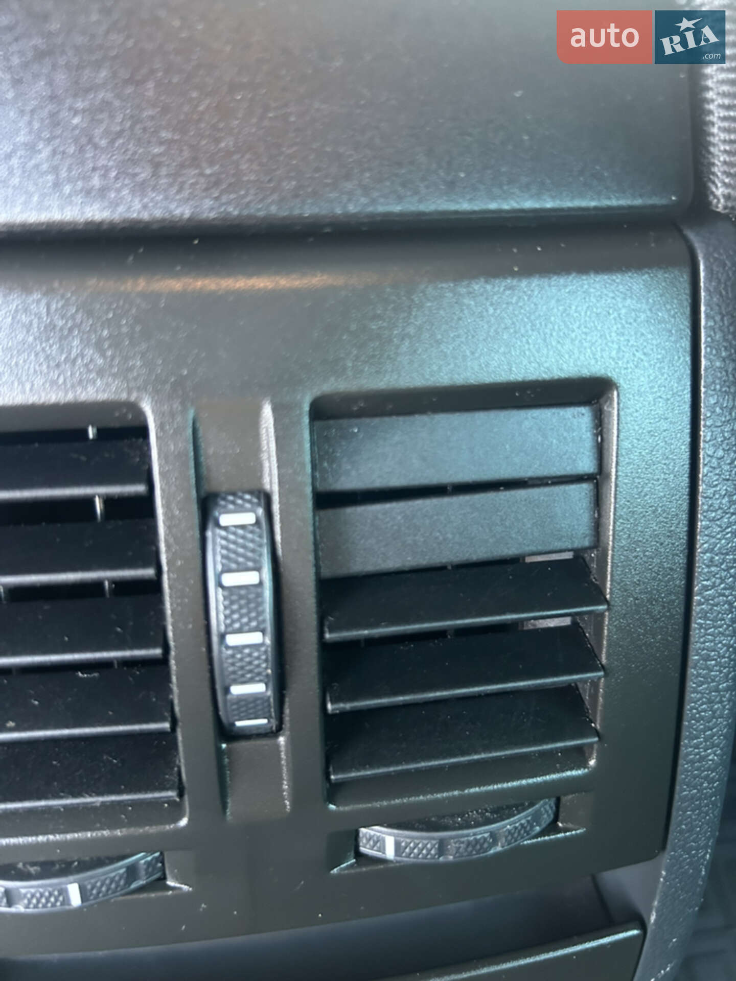 Skoda Octavia 2012 VIN TMBKK61Z2C2176866 фото оголошення 28 з 30