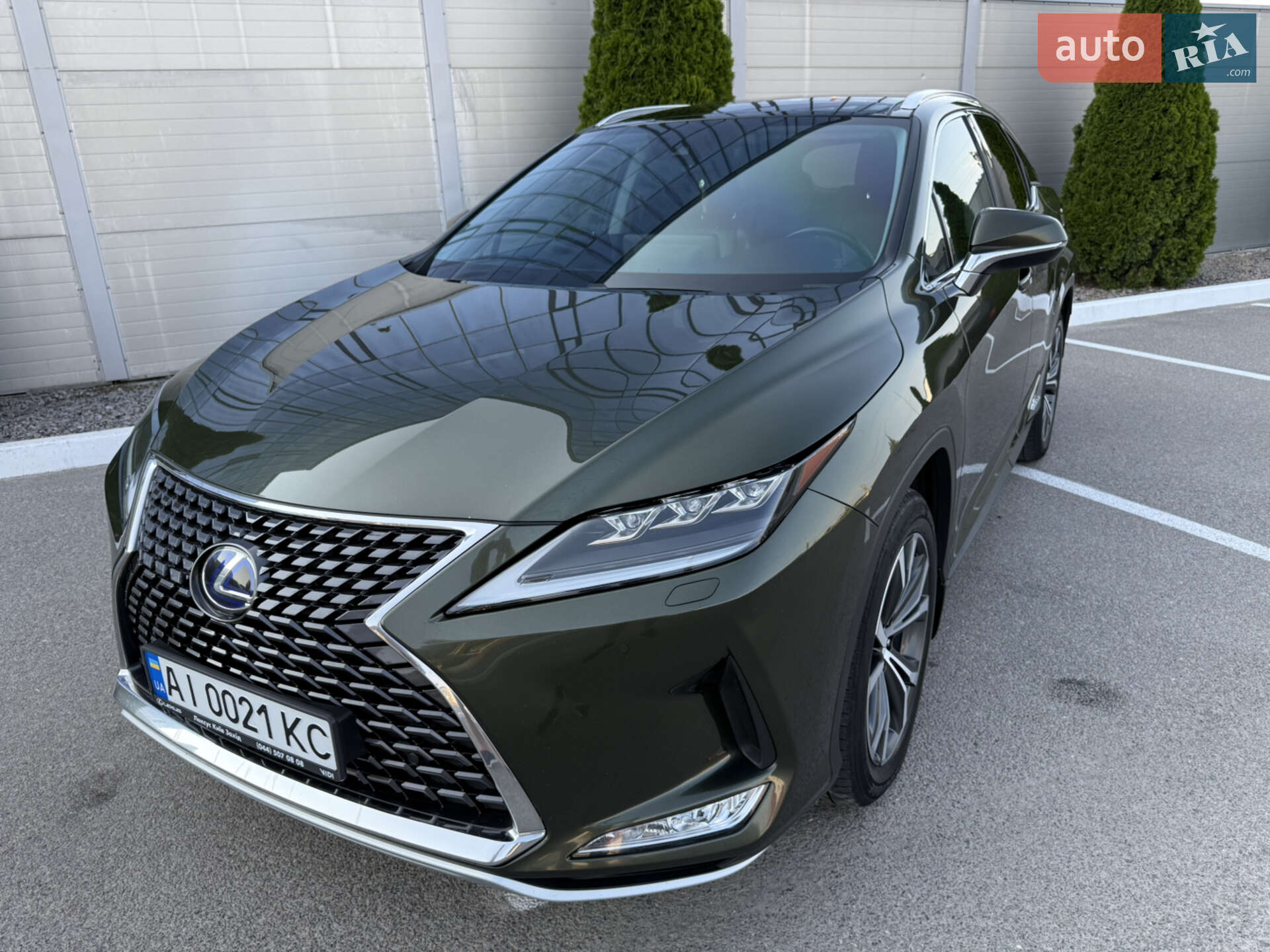 Lexus RX 2020 VIN JTJBGMCA302058167 фото оголошення 14 з 21